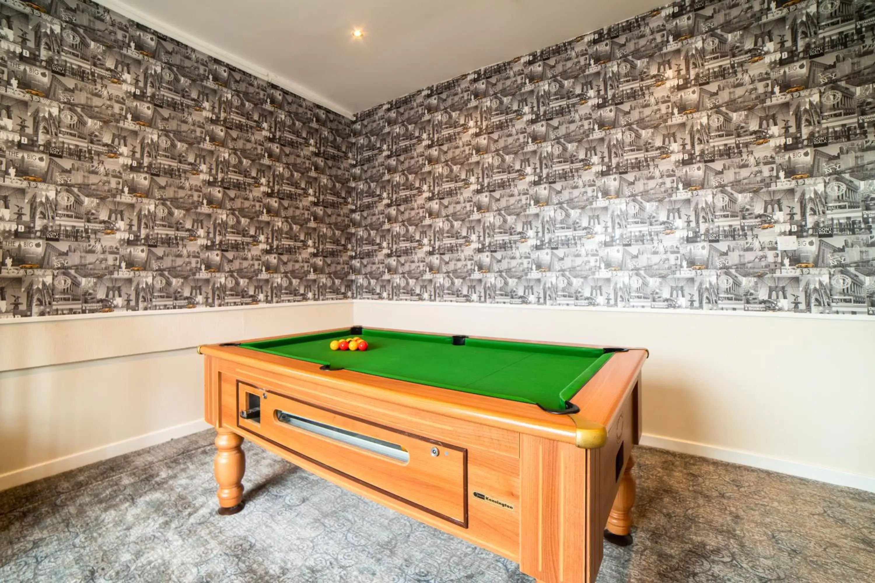 Game Room, Billiards in Comfort Inn Blackpool Gresham