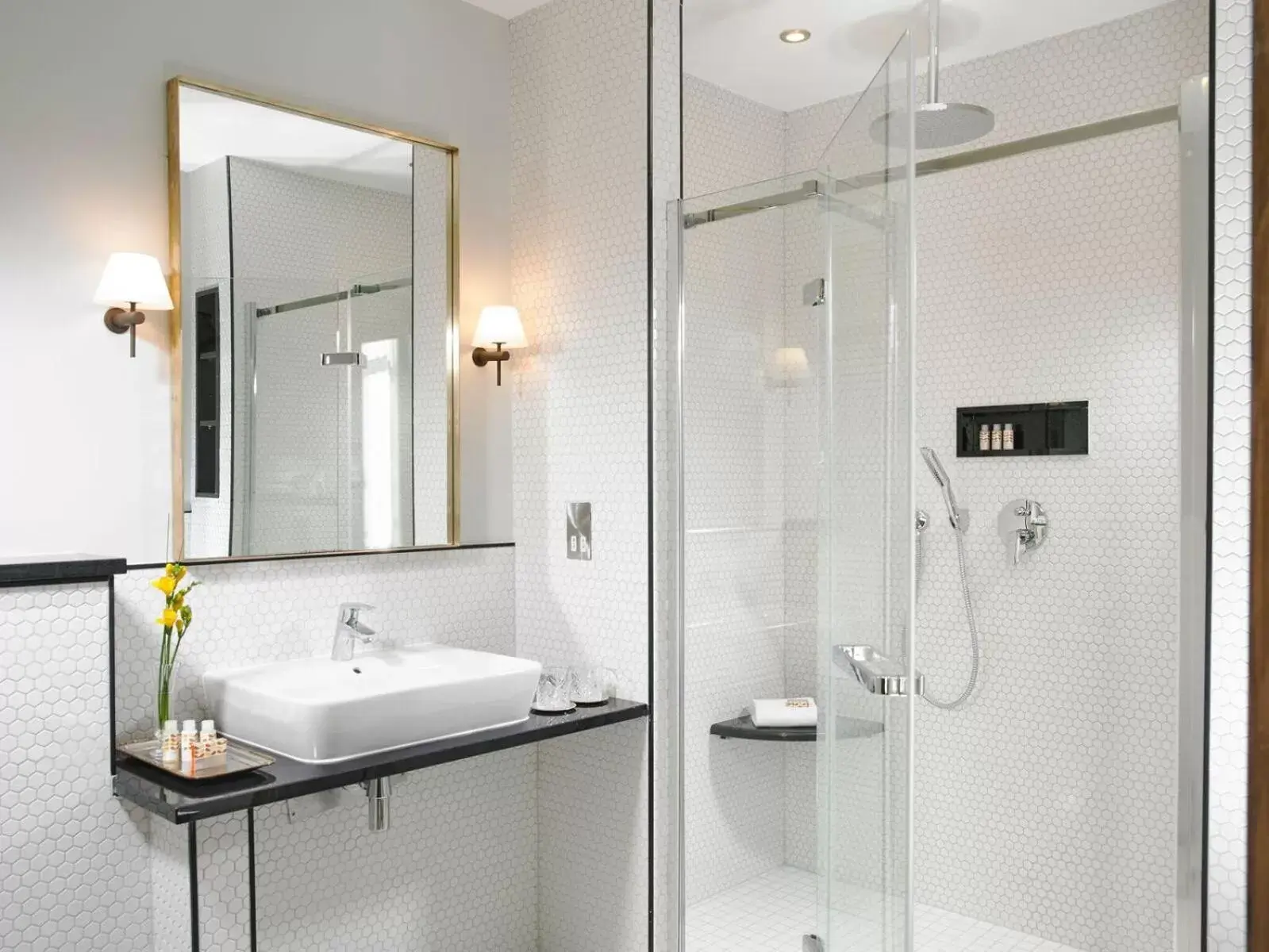 King Suite with Balcony in Newpark Hotel King Suite with Balcony in Newpark Hotel