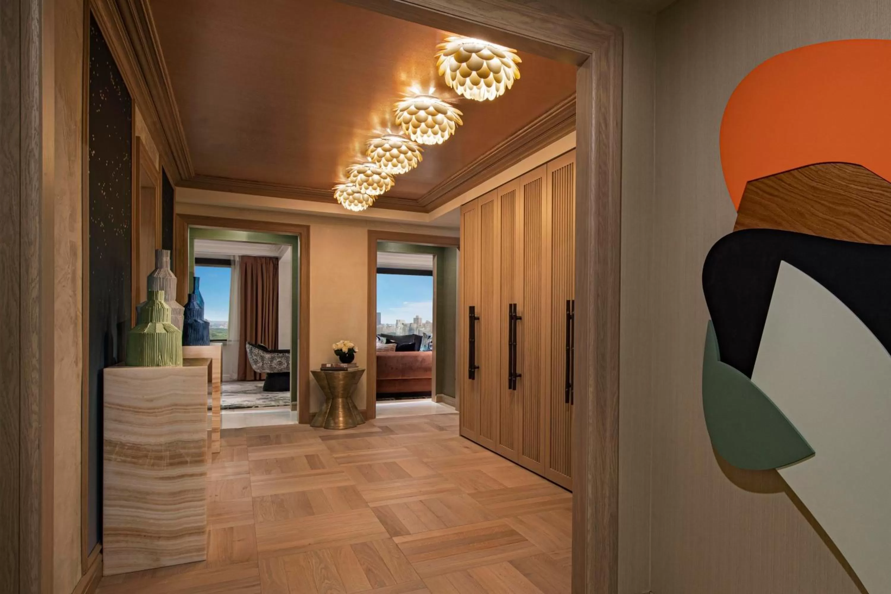 Photo of the whole room in JW Marriott Essex House New York