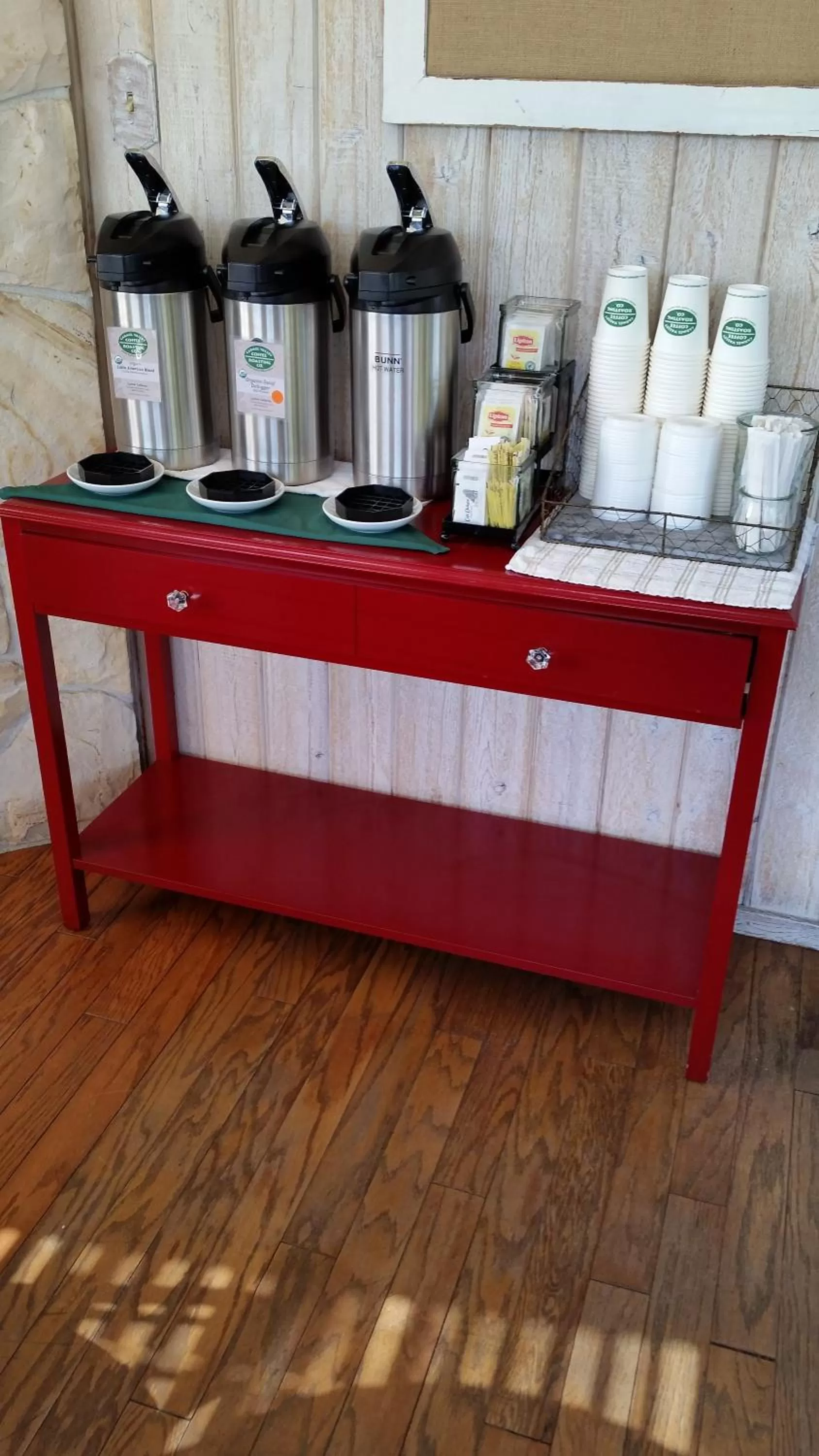 Coffee/tea facilities in Carmel River Inn & Cottages