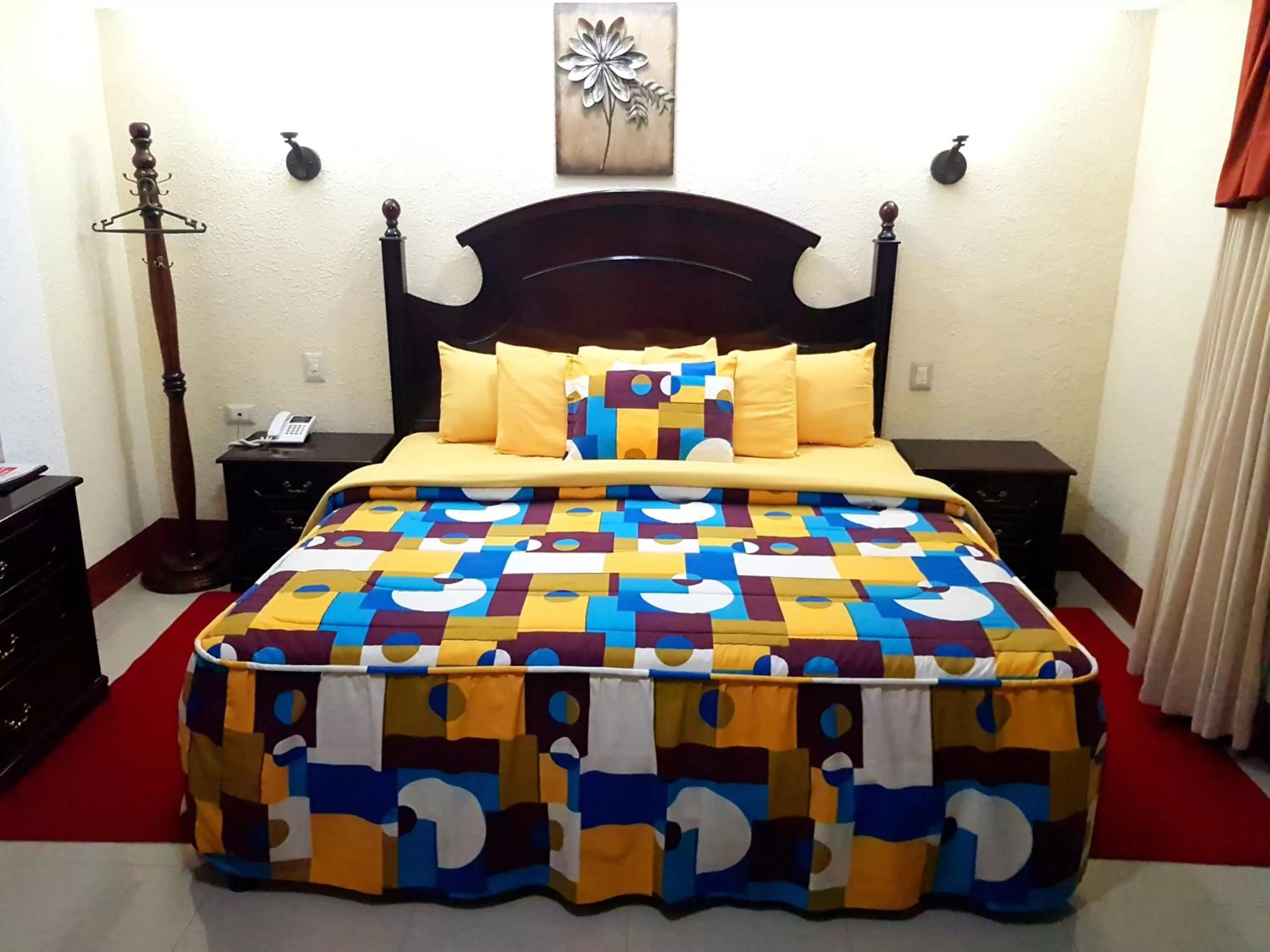 Bed in Hotel Las Americas