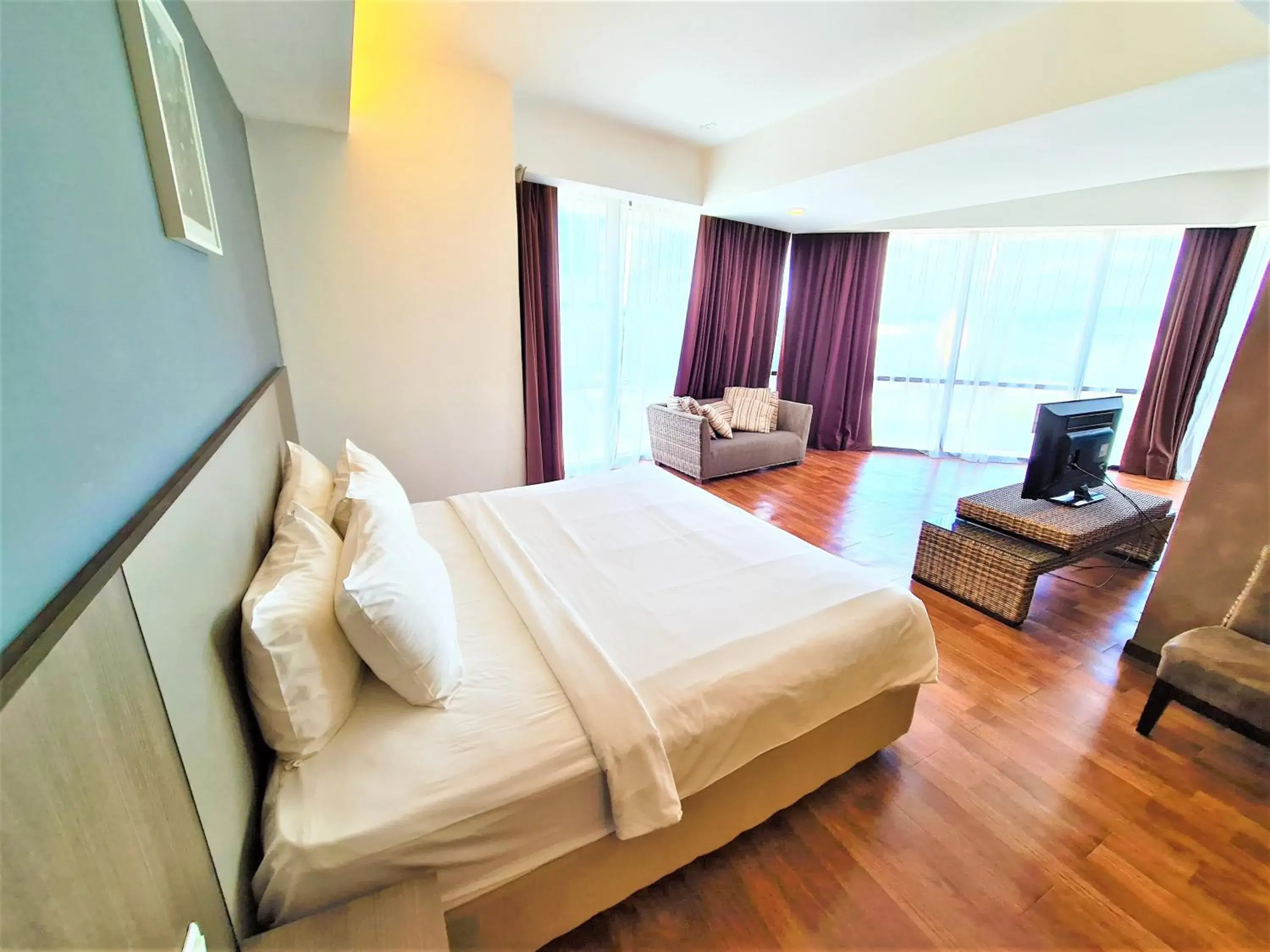 Nexus Business Suite Hotel