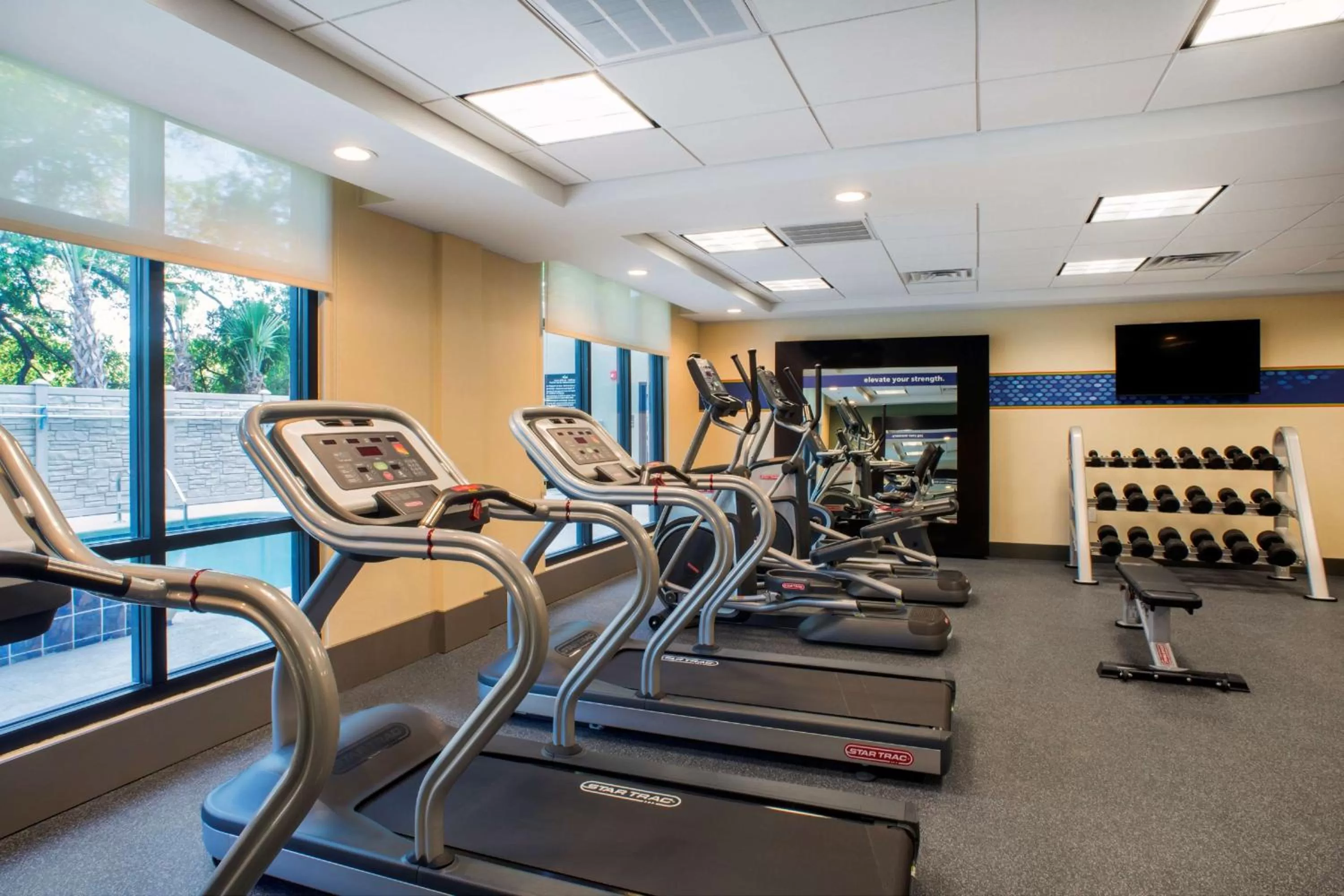 Fitness centre/facilities in Hampton Inn Gulf Shores