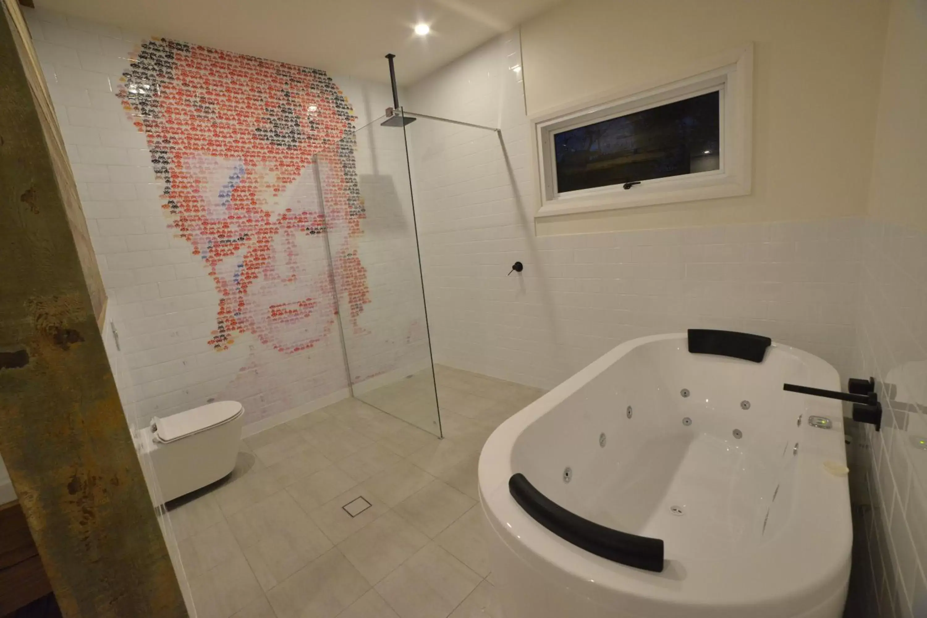 Ziggy King Room with Spa Bath in Boogie Woogie Beach House Ziggy King Room with Spa Bath in Boogie Woogie Beach House