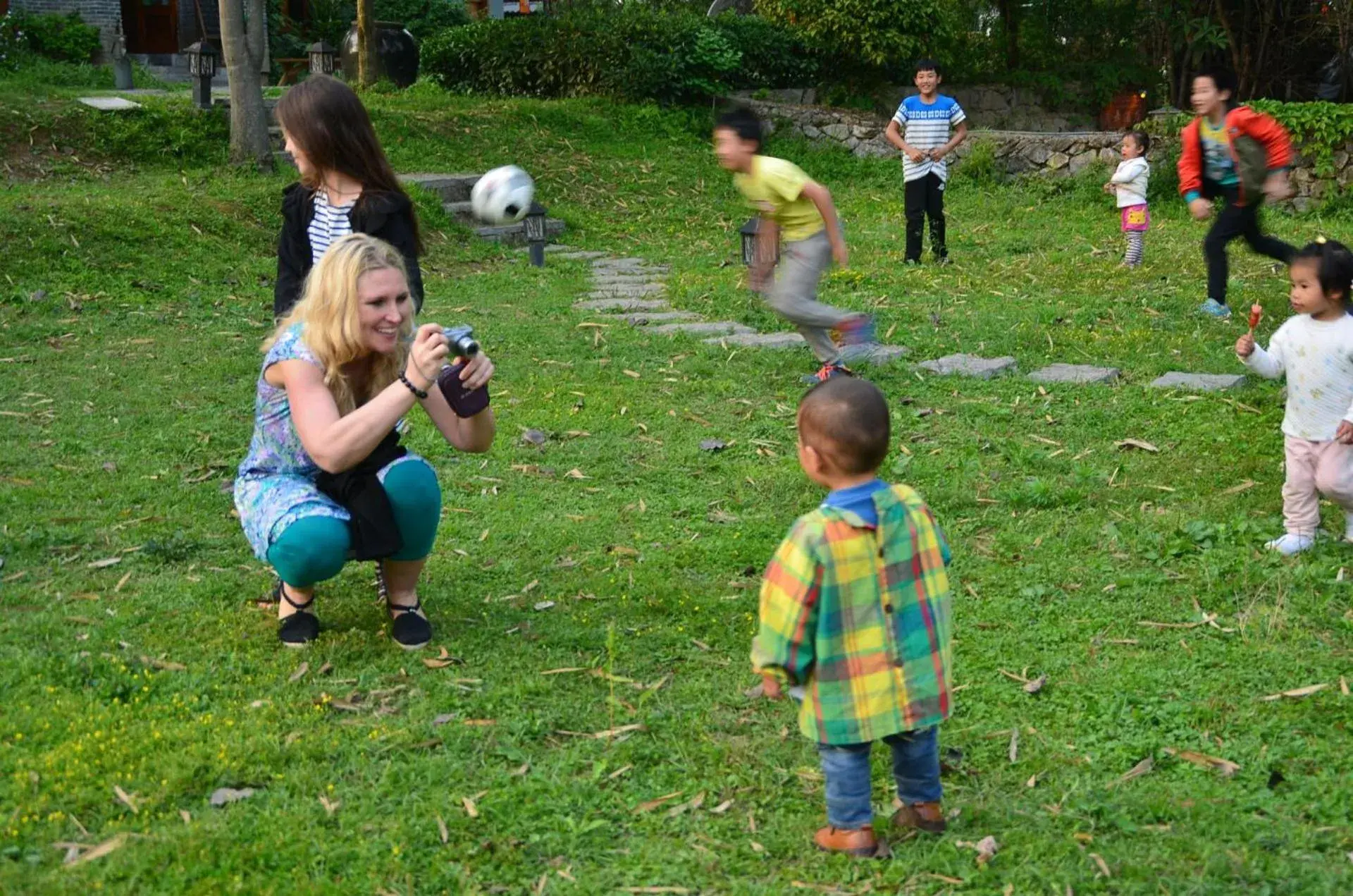 Garden, Family in Yangshuo Moondance Hotel