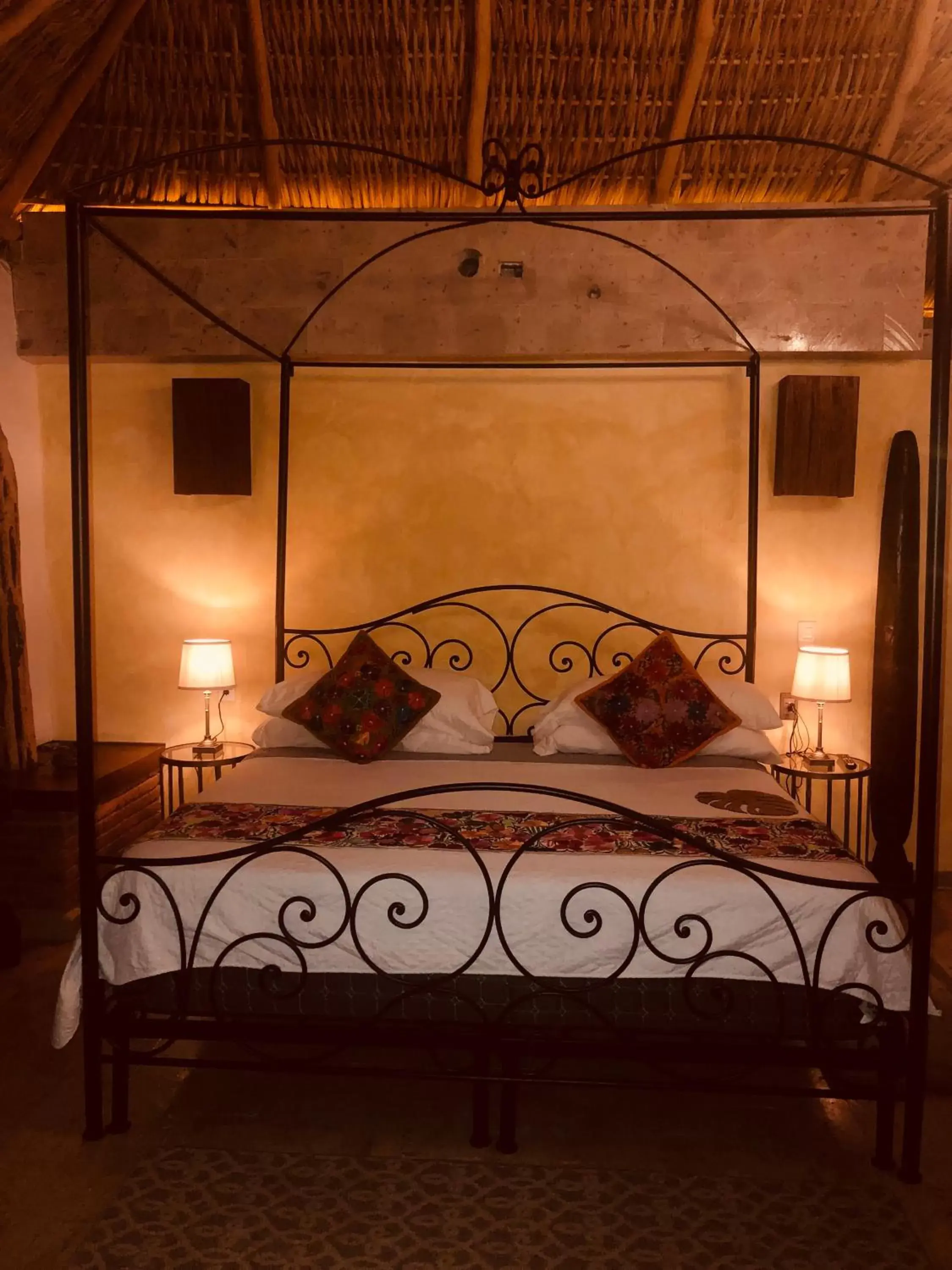 Bed in Casa Miura Hotel Boutique