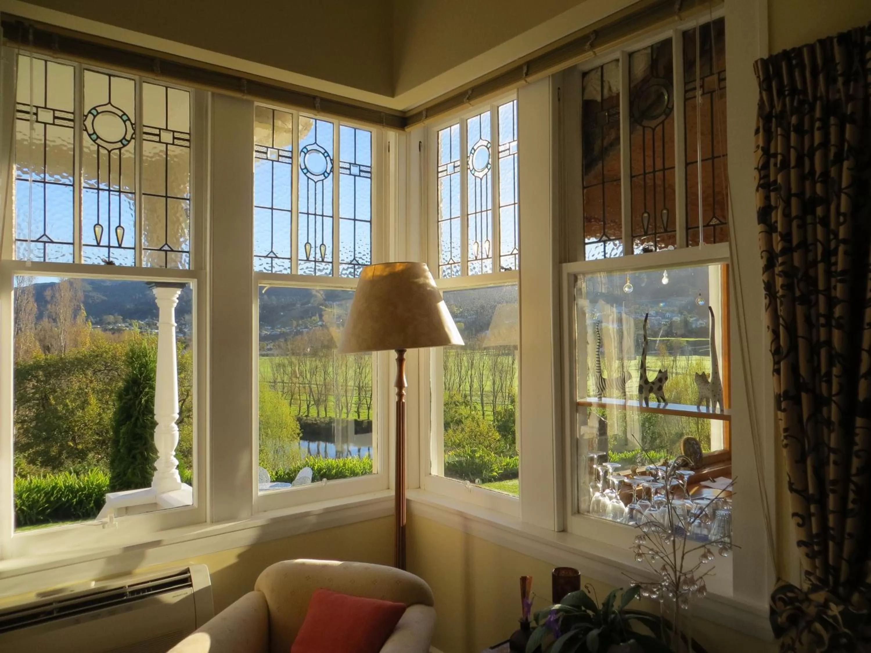 Dining area in Cotswold Cottage Bed and Breakfast