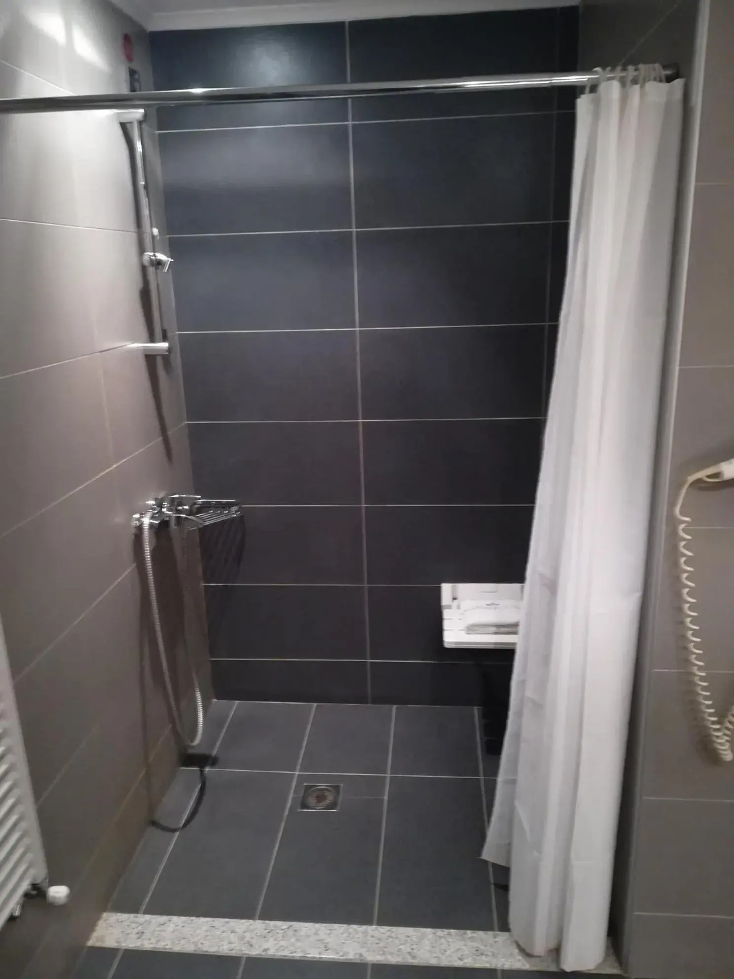 Bathroom in Anatolia Hotel Komotini