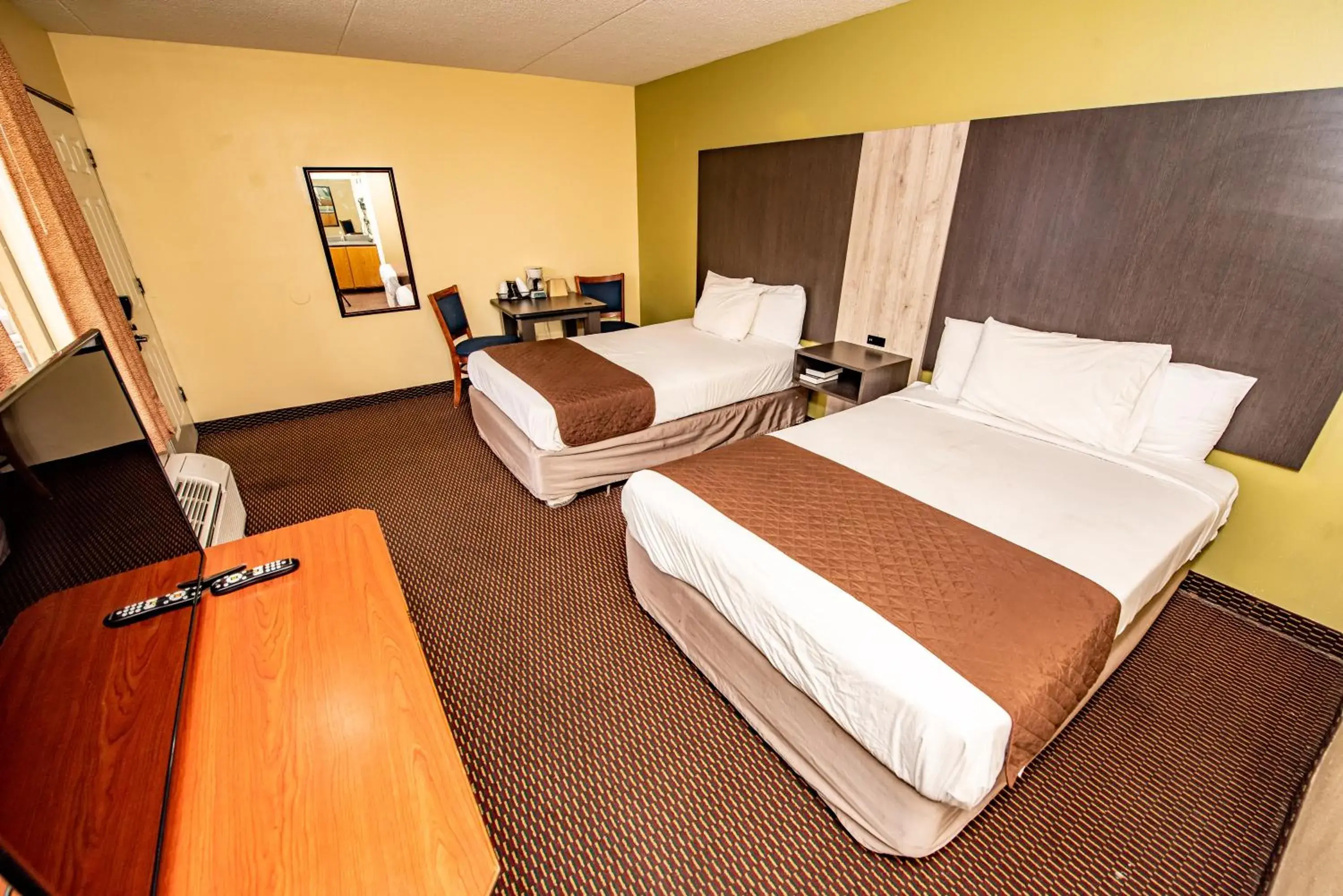 Bed in River Place Inn Bed in River Place Inn