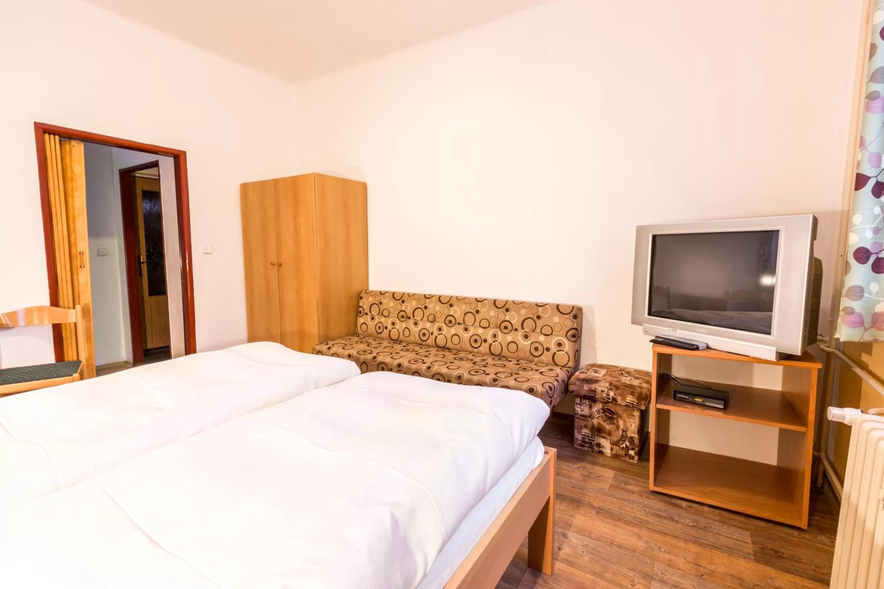 Photo of the whole room, Bed in Hotel Gradl