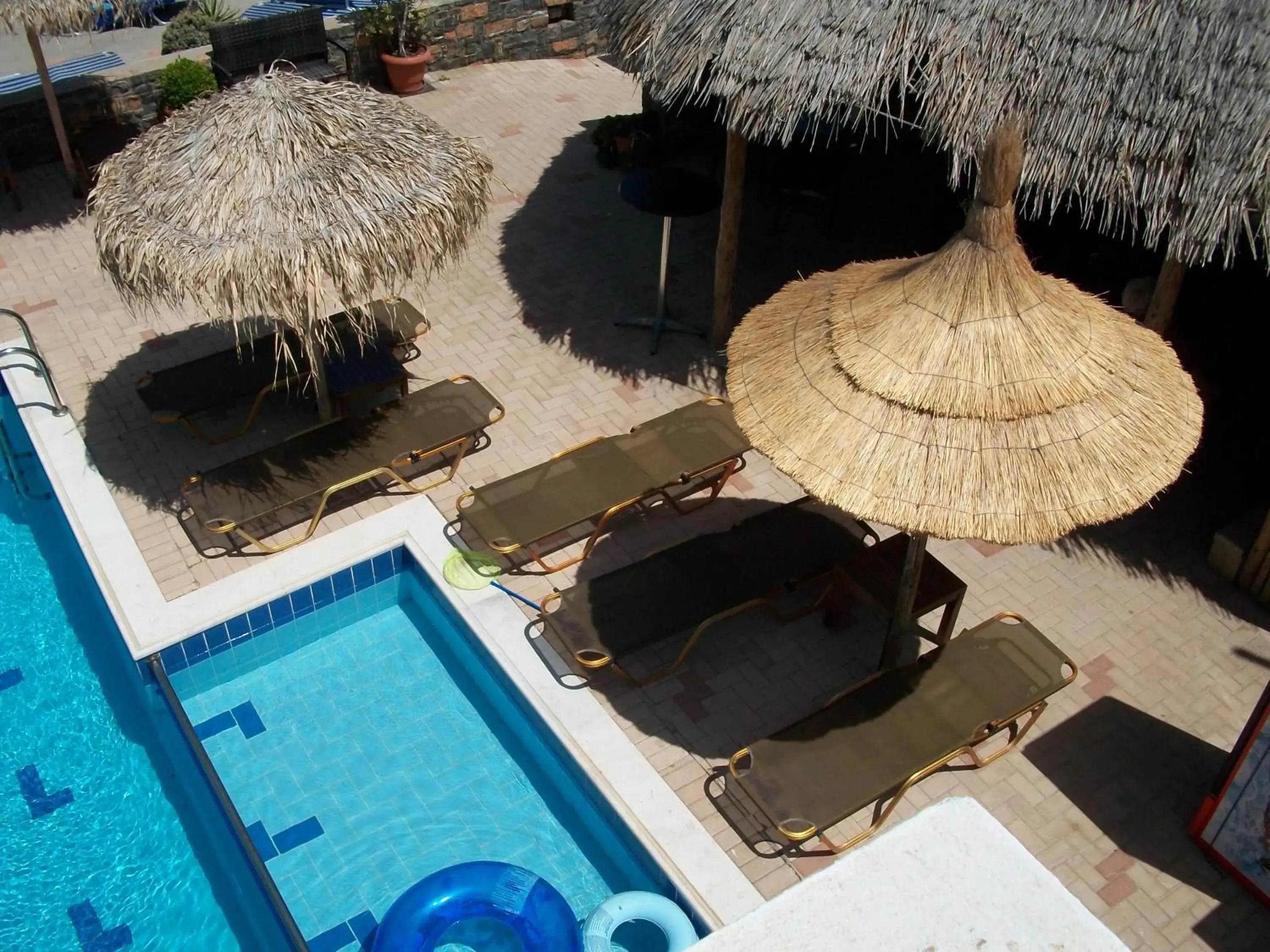 Lounge or bar, Pool View in Elounda Sunrise Apartments
