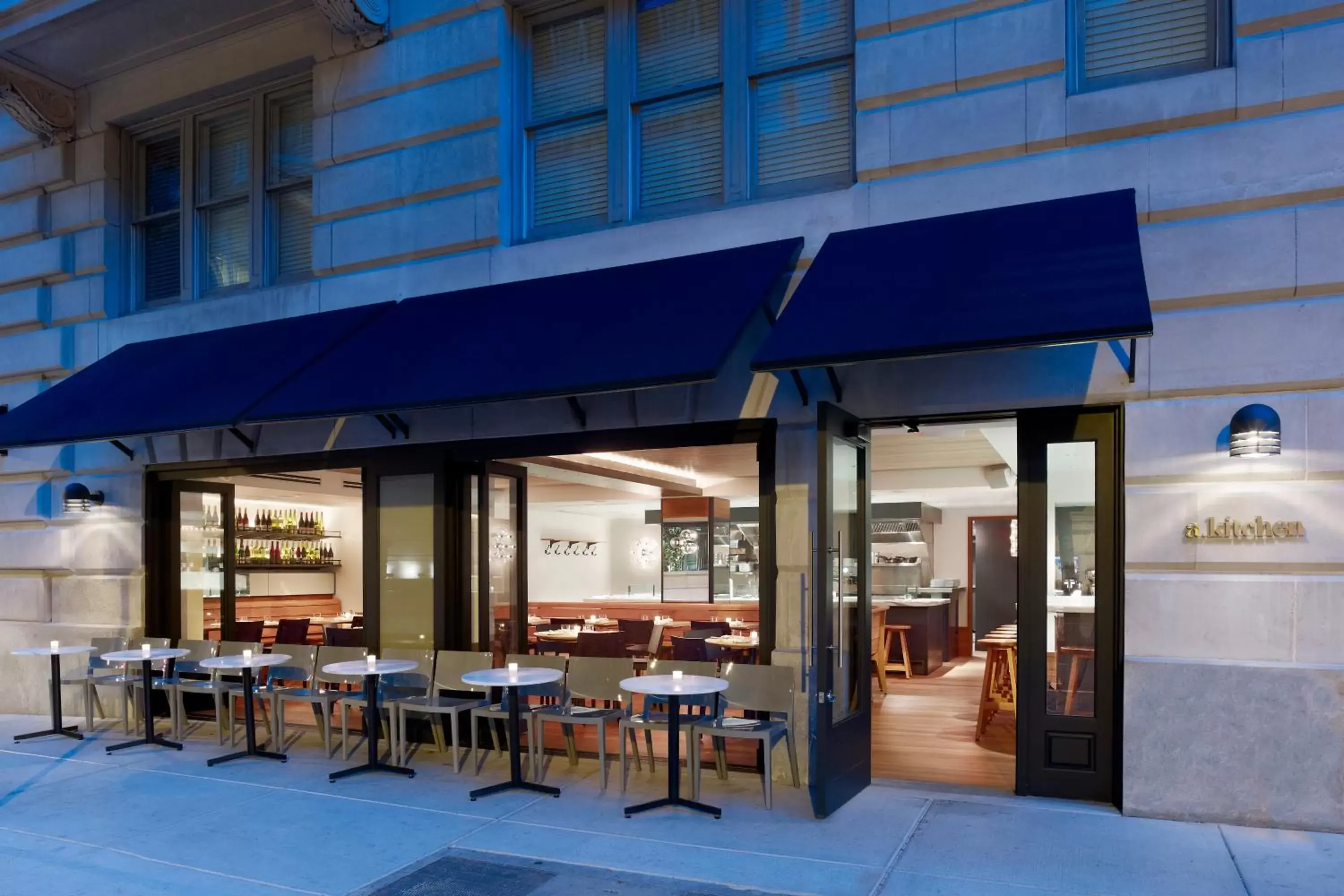 Restaurant/places to eat in AKA Rittenhouse Square