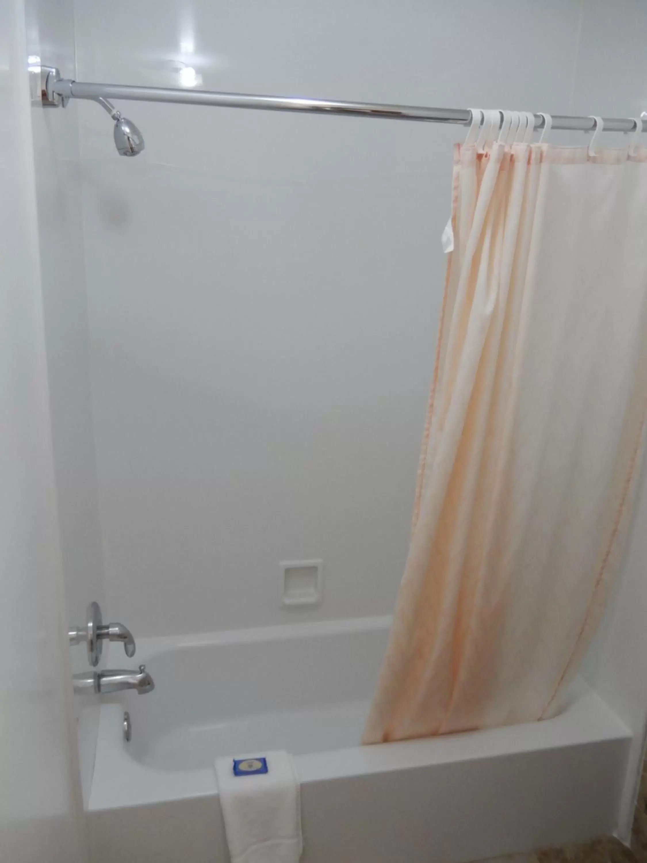 Bathroom in Townsman Motel