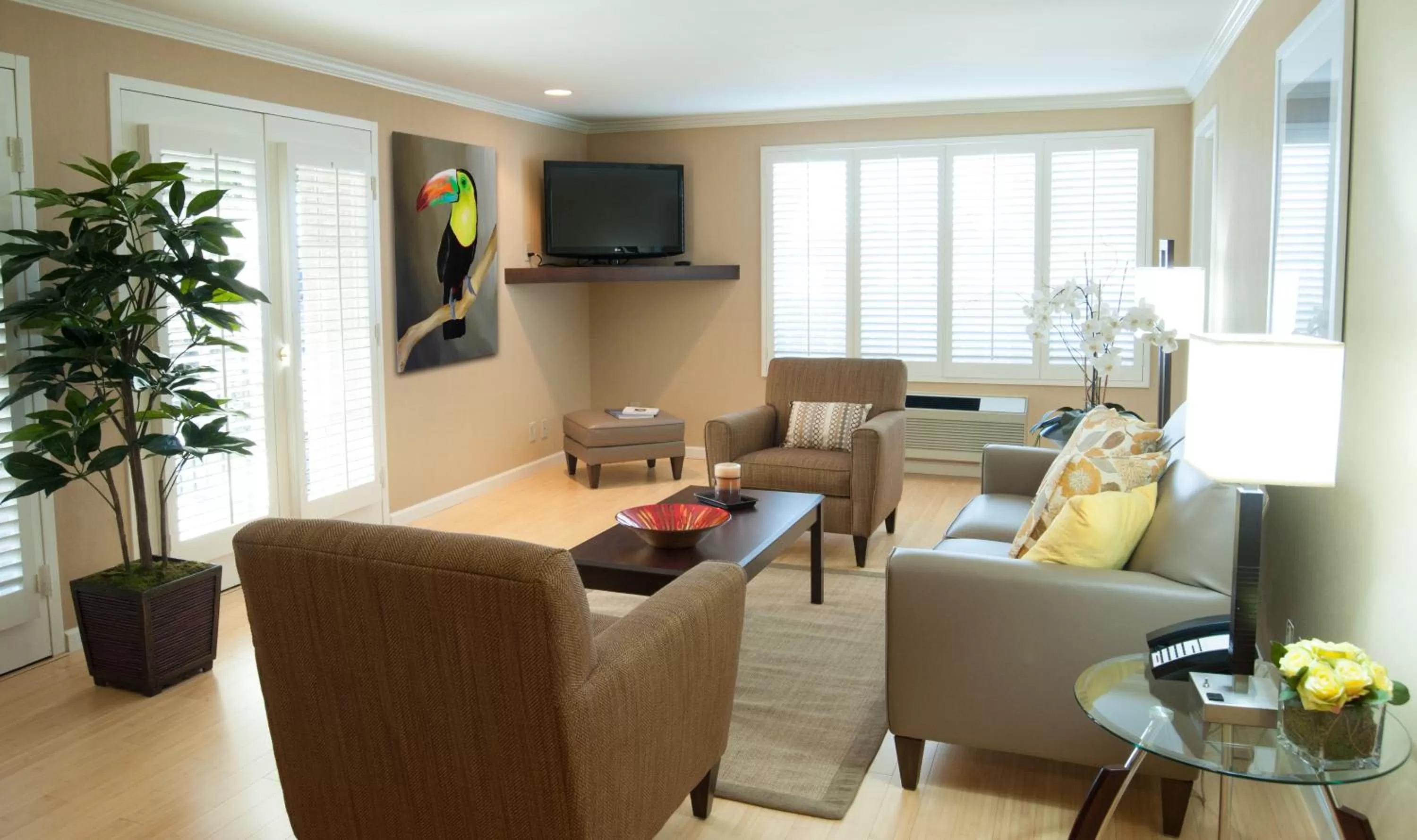 Living room in Airtel Plaza Hotel