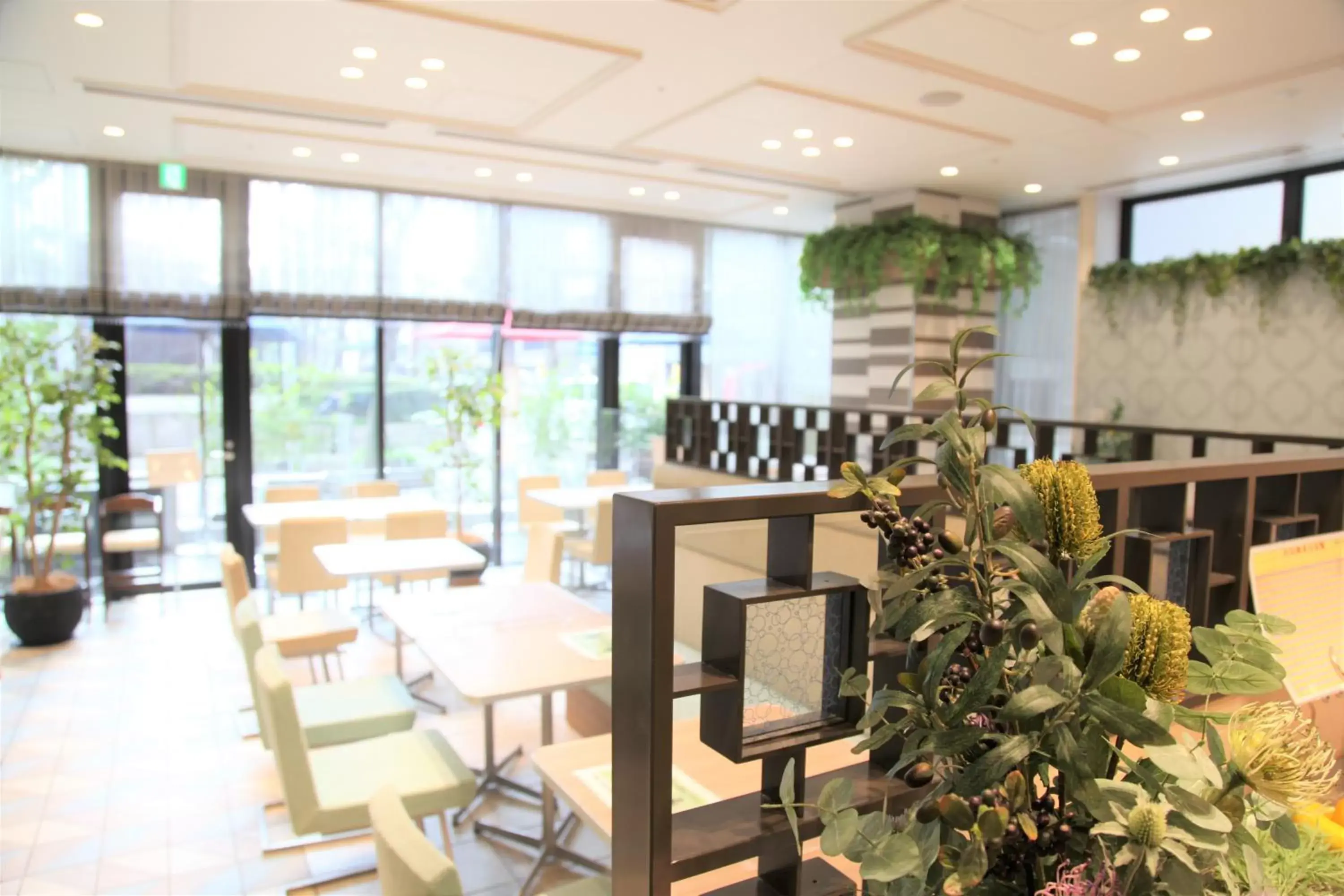 Restaurant/places to eat in Hotel Keihan Yodoyabashi