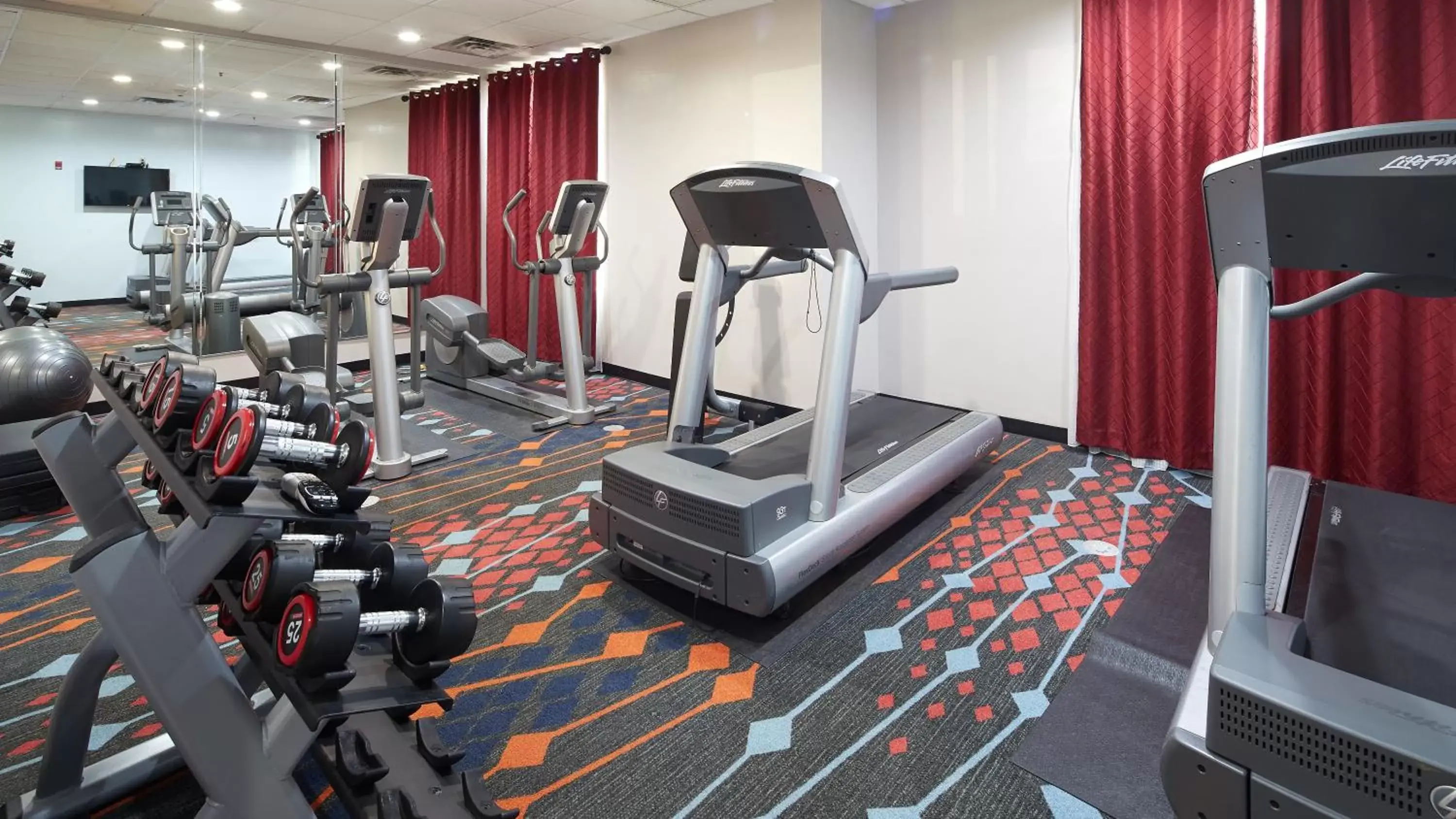 Fitness centre/facilities, Fitness Center/Facilities in Holiday Inn Hotel & Suites Stockbridge-Atlanta I-75, an IHG Hotel