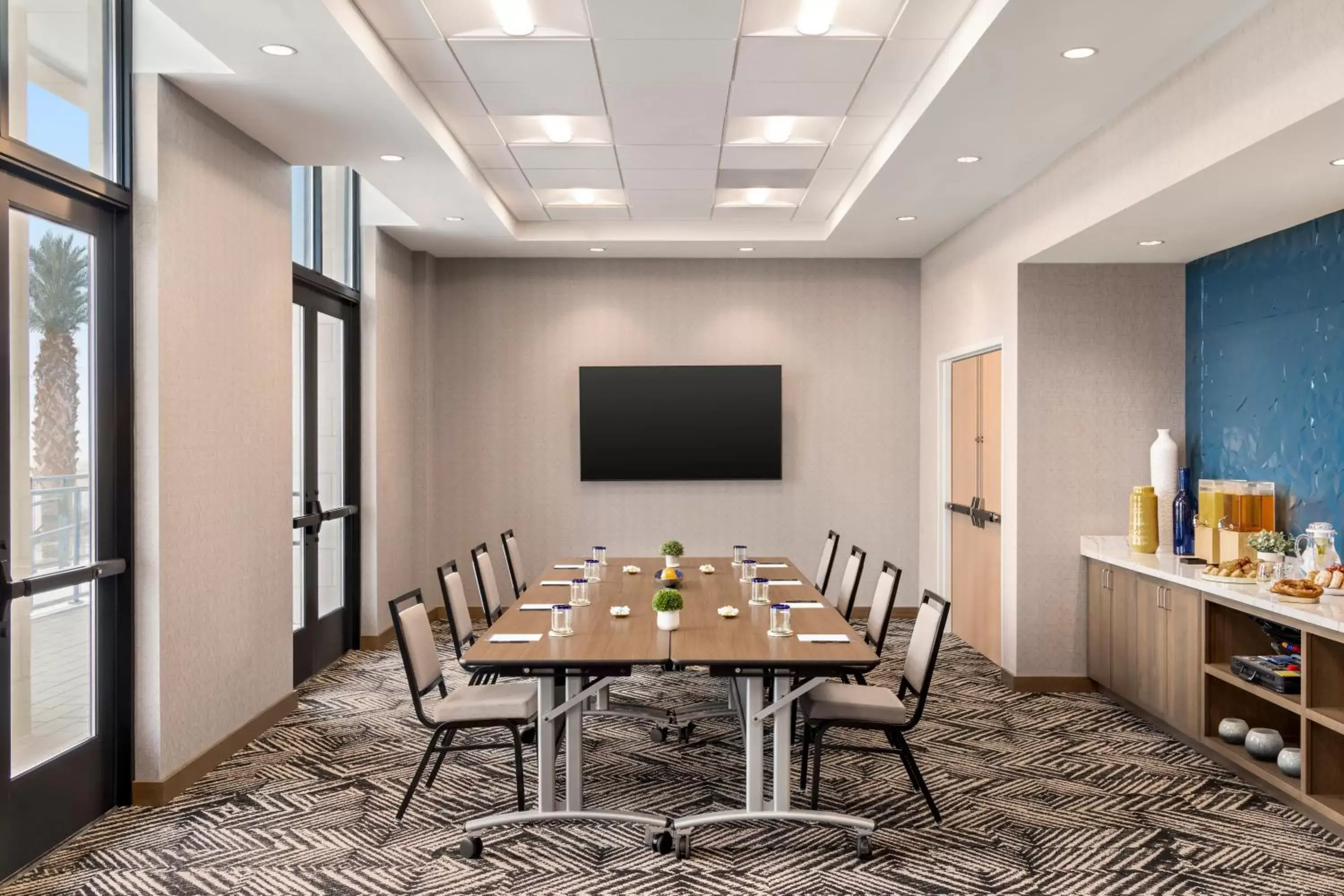 Meeting/conference room in Hyatt Place Virginia Beach Oceanfront