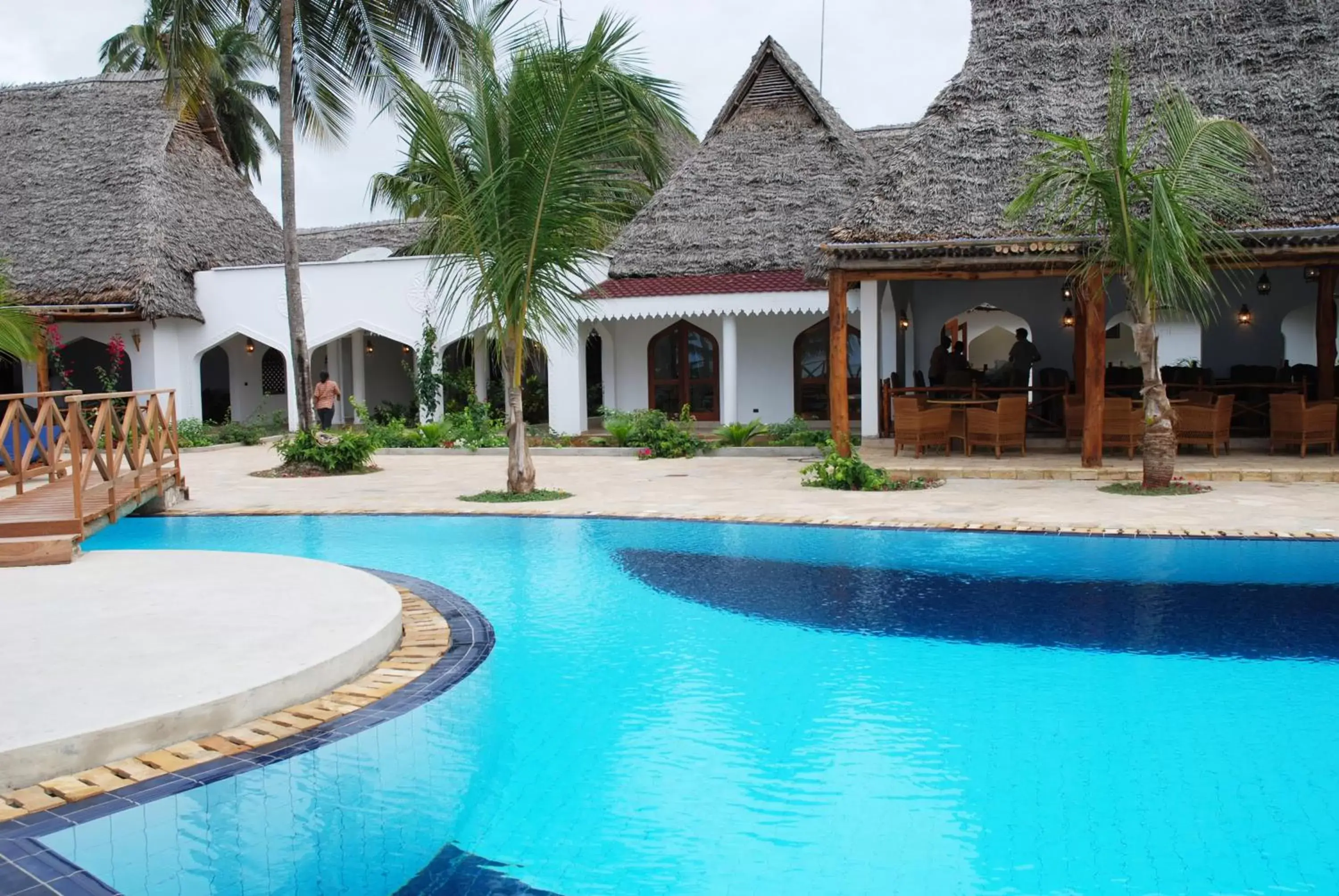 Facade/entrance, Swimming Pool in Sultan Sands Island Resort