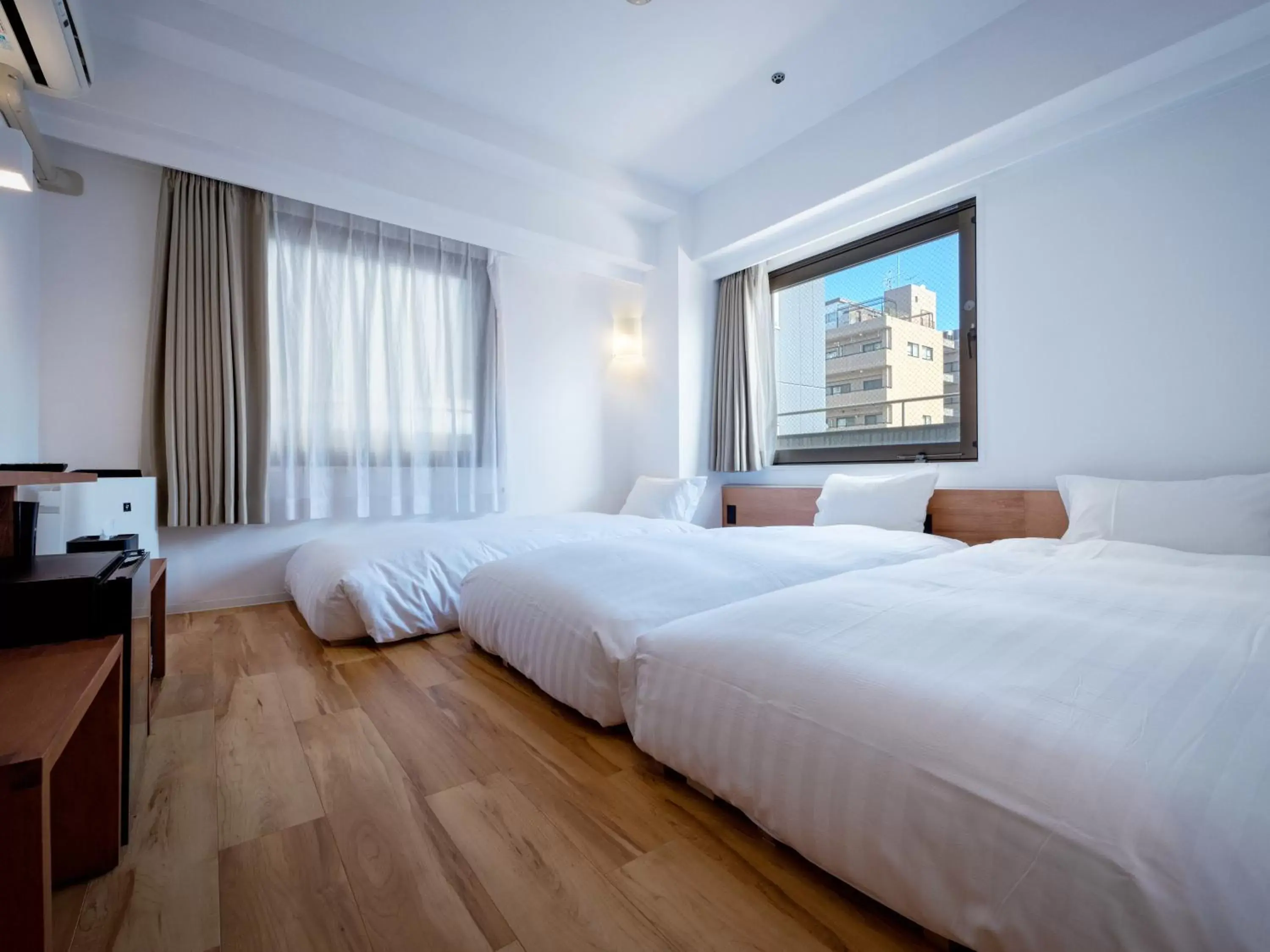 Photo of the whole room, Bed in EN HOTEL Kyoto