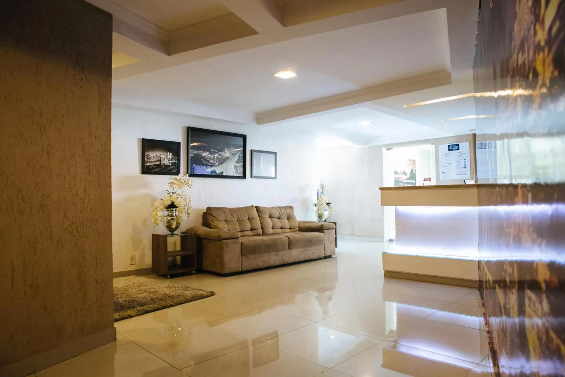 Lobby or reception in Hotel Plage Lobby or reception in Hotel Plage