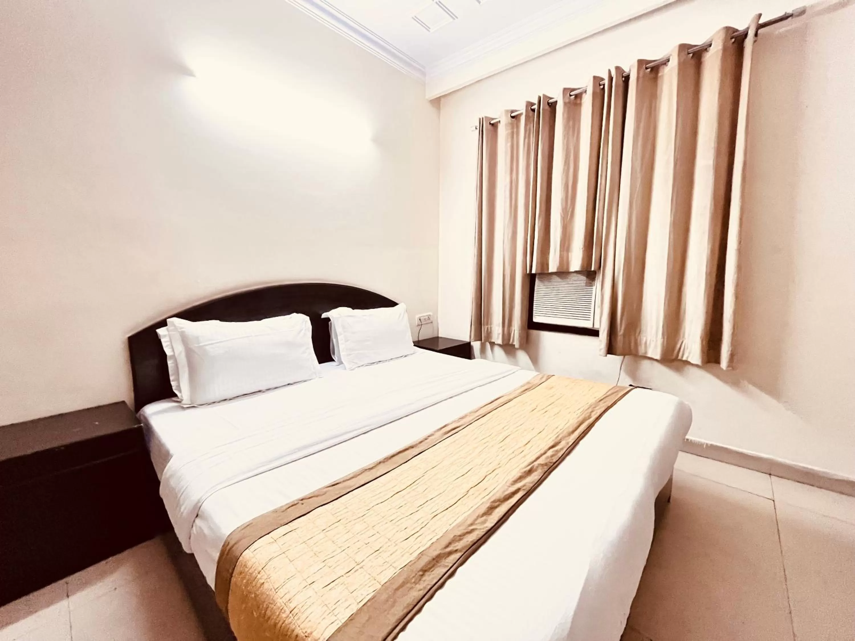 Bed in Ashoka Hotel Karol Bagh Delhi