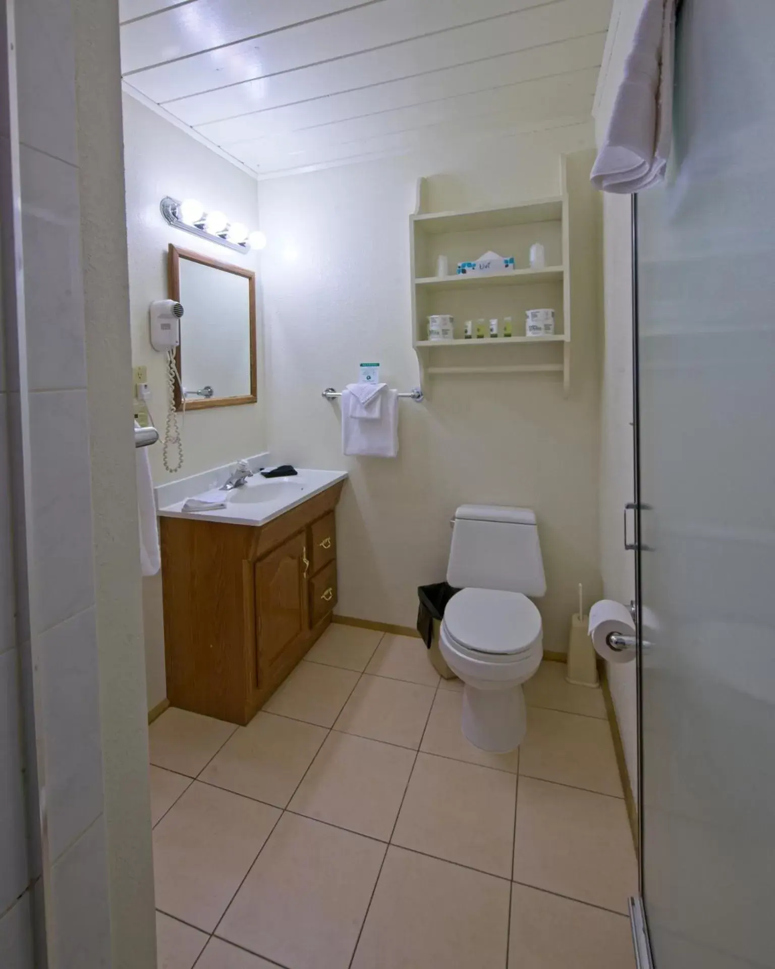 Bathroom in Sitzmark Sports Lodge
