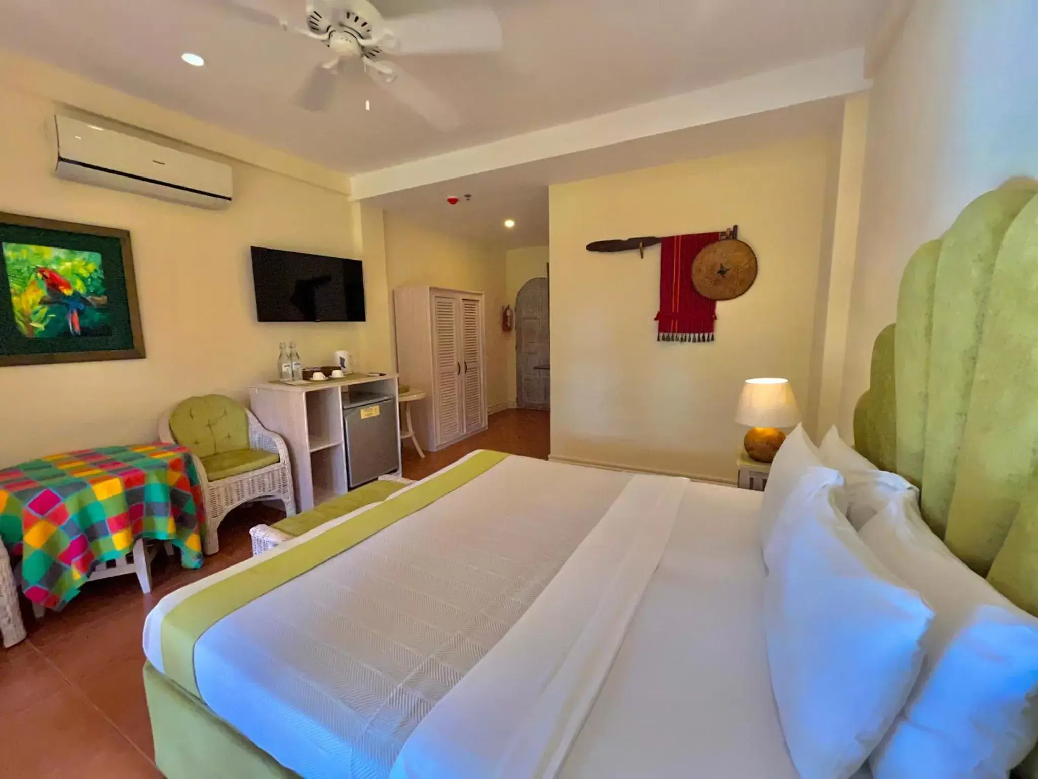 Bed in Coco Grove Beach Resort, Siquijor Island