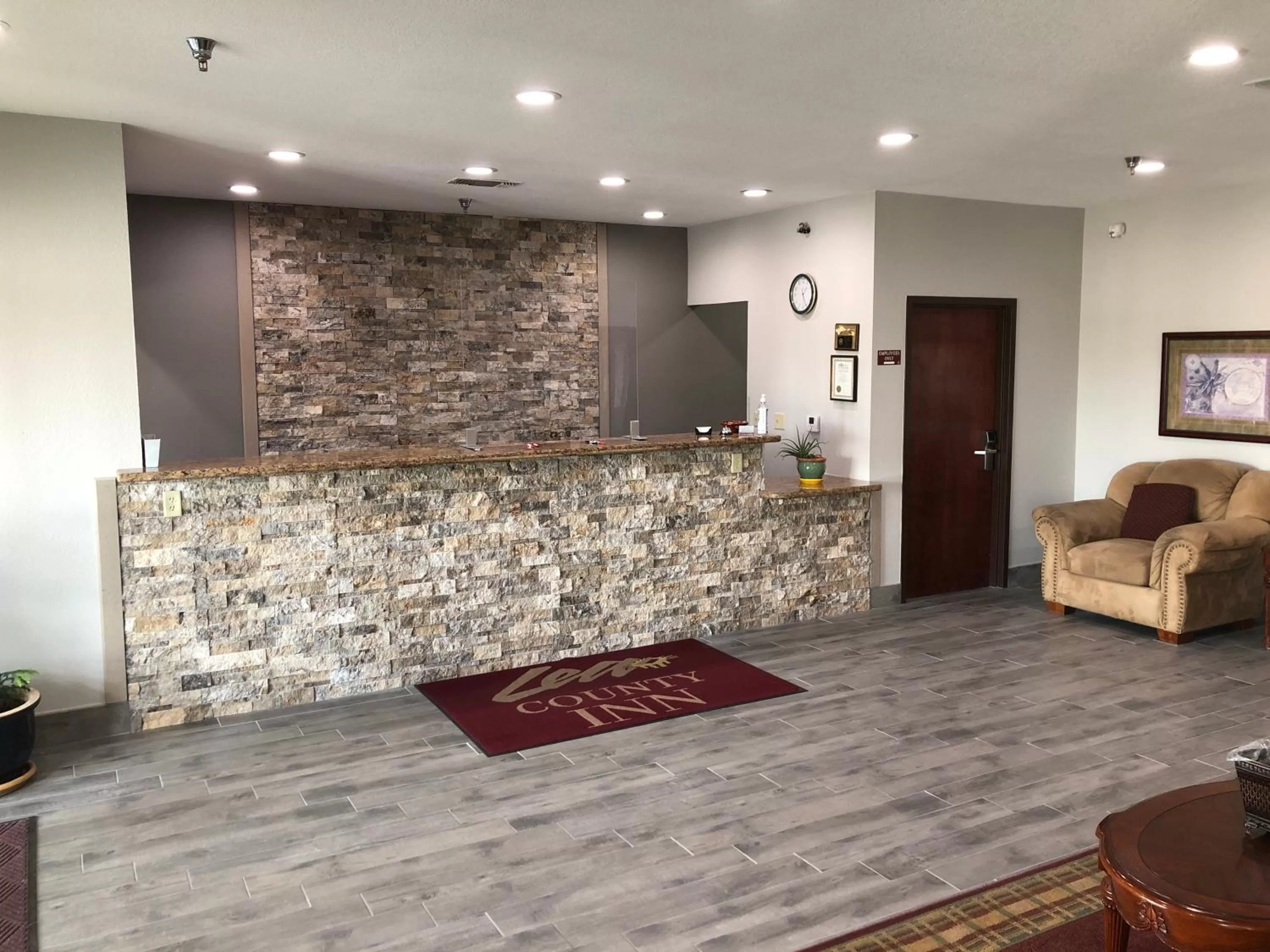 Property building in Lea County Inn