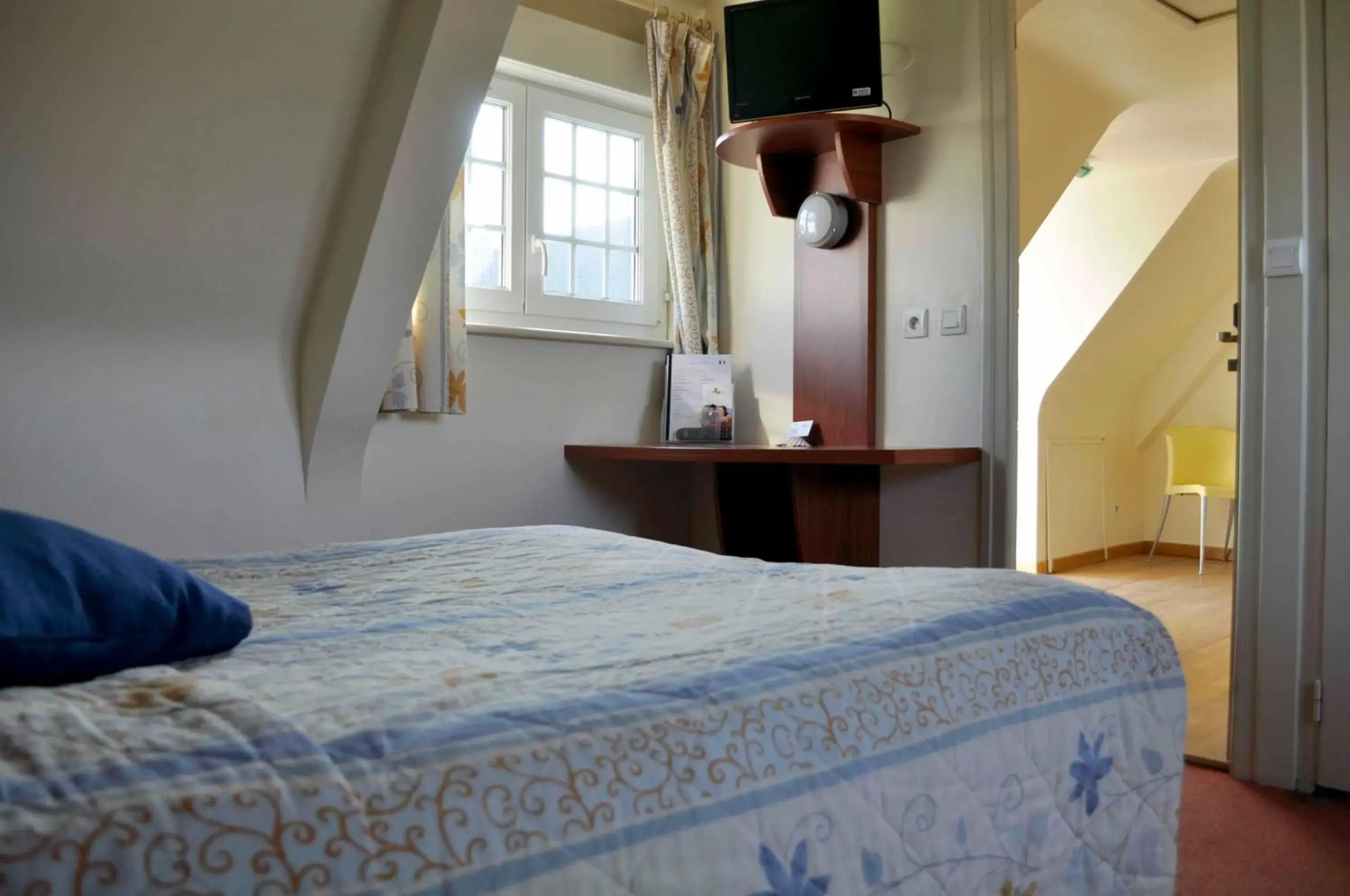 Double Room with Sea View in Citotel Les Sternes Double Room with Sea View in Citotel Les Sternes