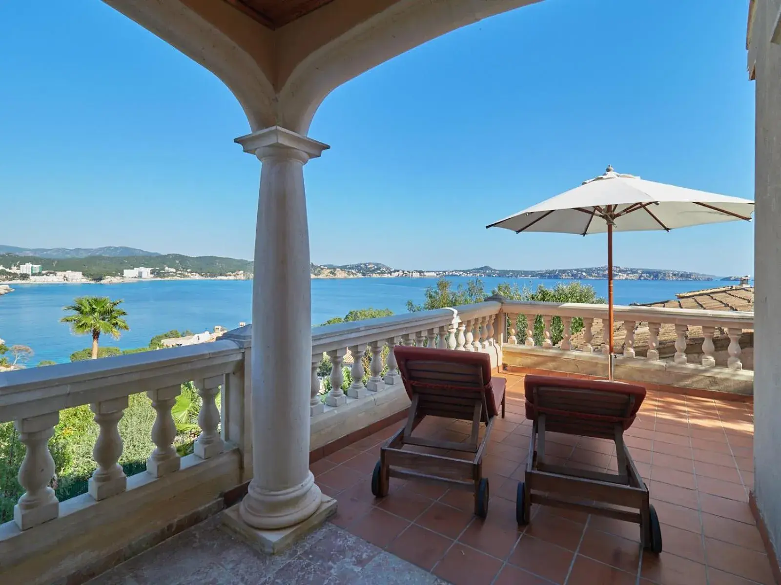 Balcony/Terrace in Hotel Petit Cala Fornells