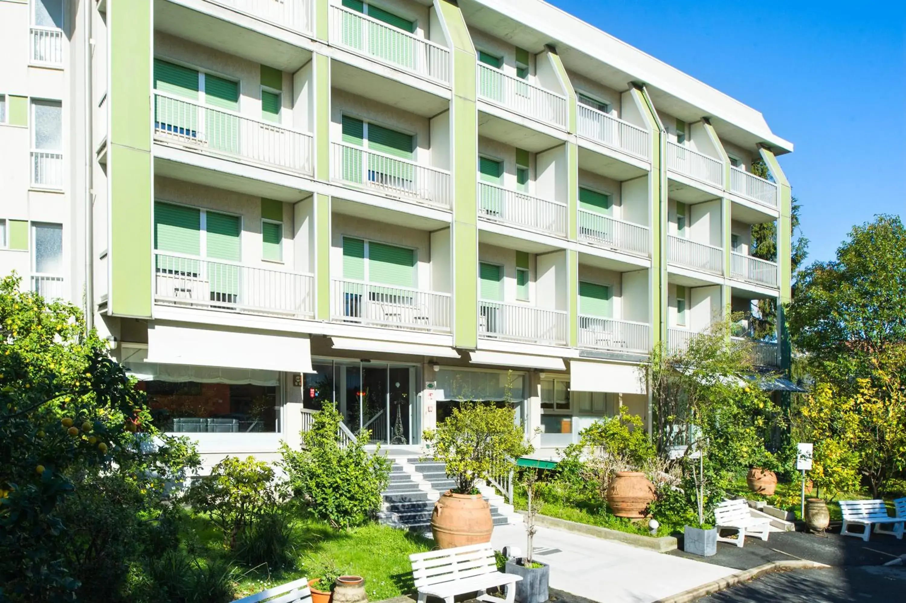 Facade/entrance, Property Building in Hotel Ghironi