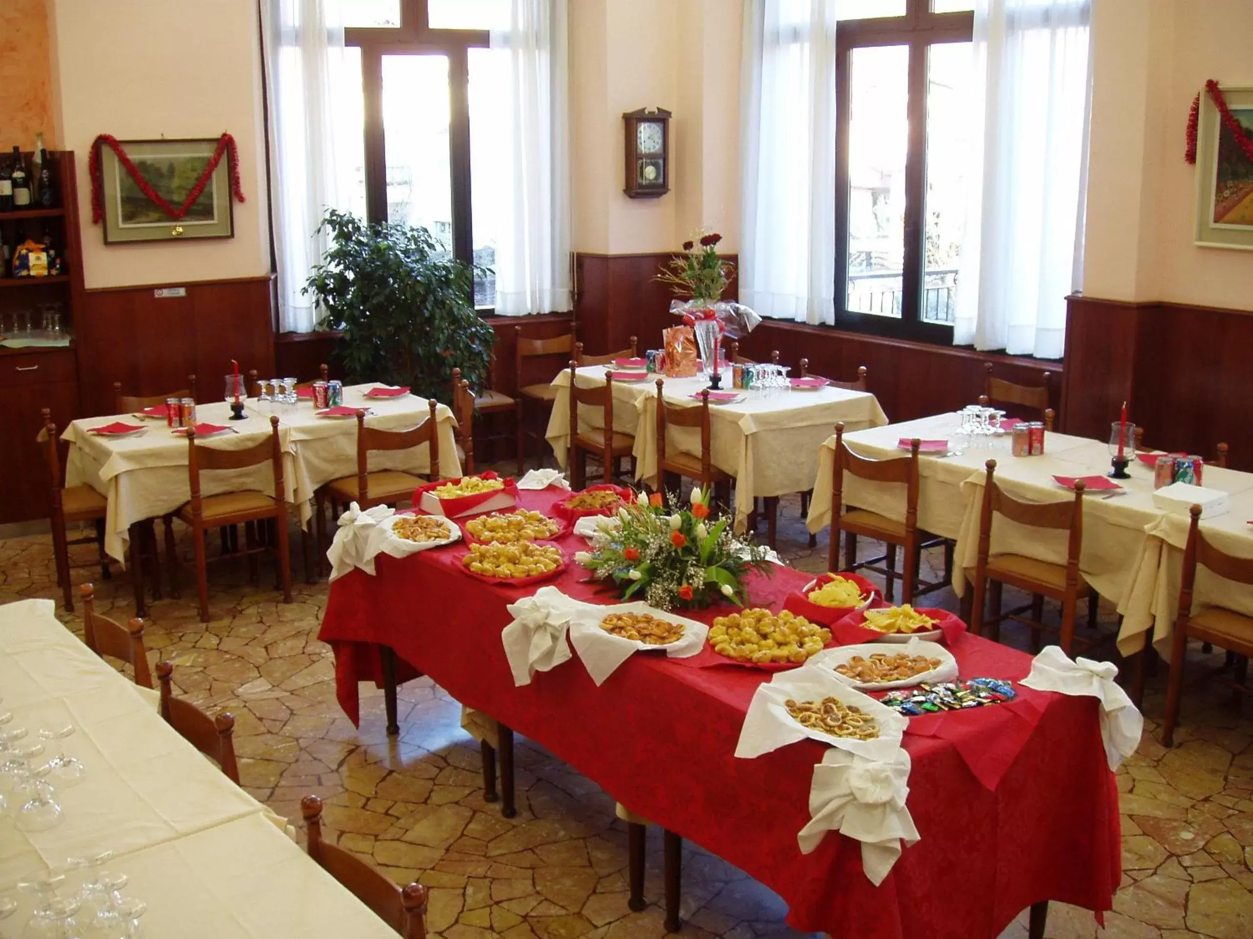 Banquet/Function facilities, Restaurant/Places to Eat in Albergo Sala