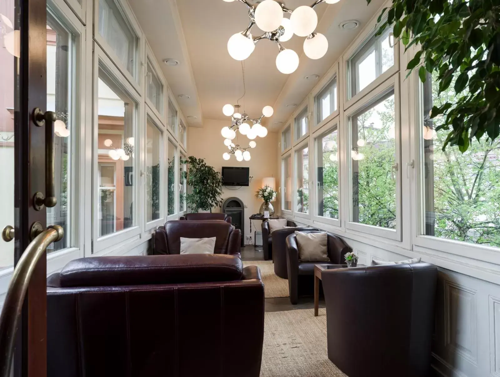 Lounge or bar, Lobby/Reception in Hotel Sandwirth