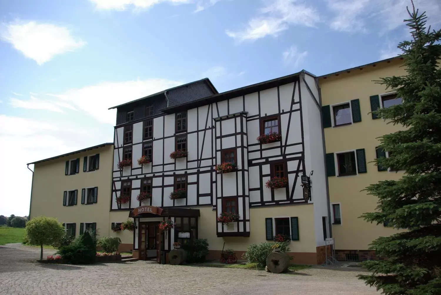Facade/entrance, Property Building in Hotel in der Mühle