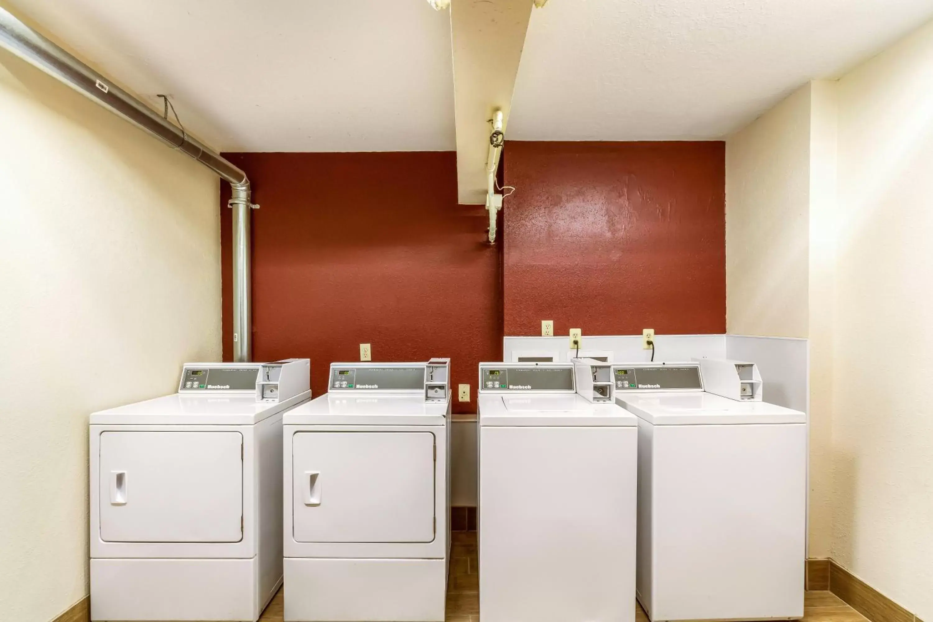 Other, Kitchen/Kitchenette in Red Roof Inn Detroit - Plymouth/Canton