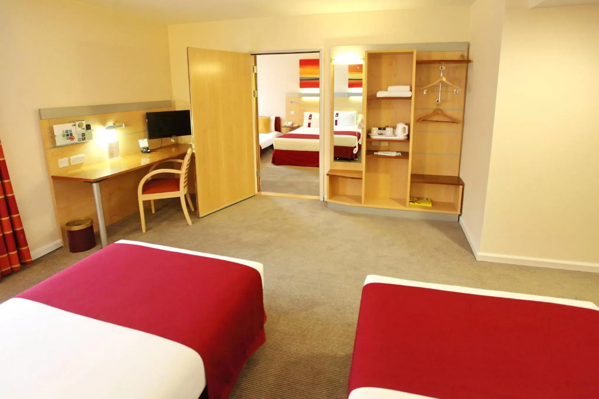 Photo of the whole room, Seating Area in Holiday Inn Express Birmingham Redditch, an IHG Hotel