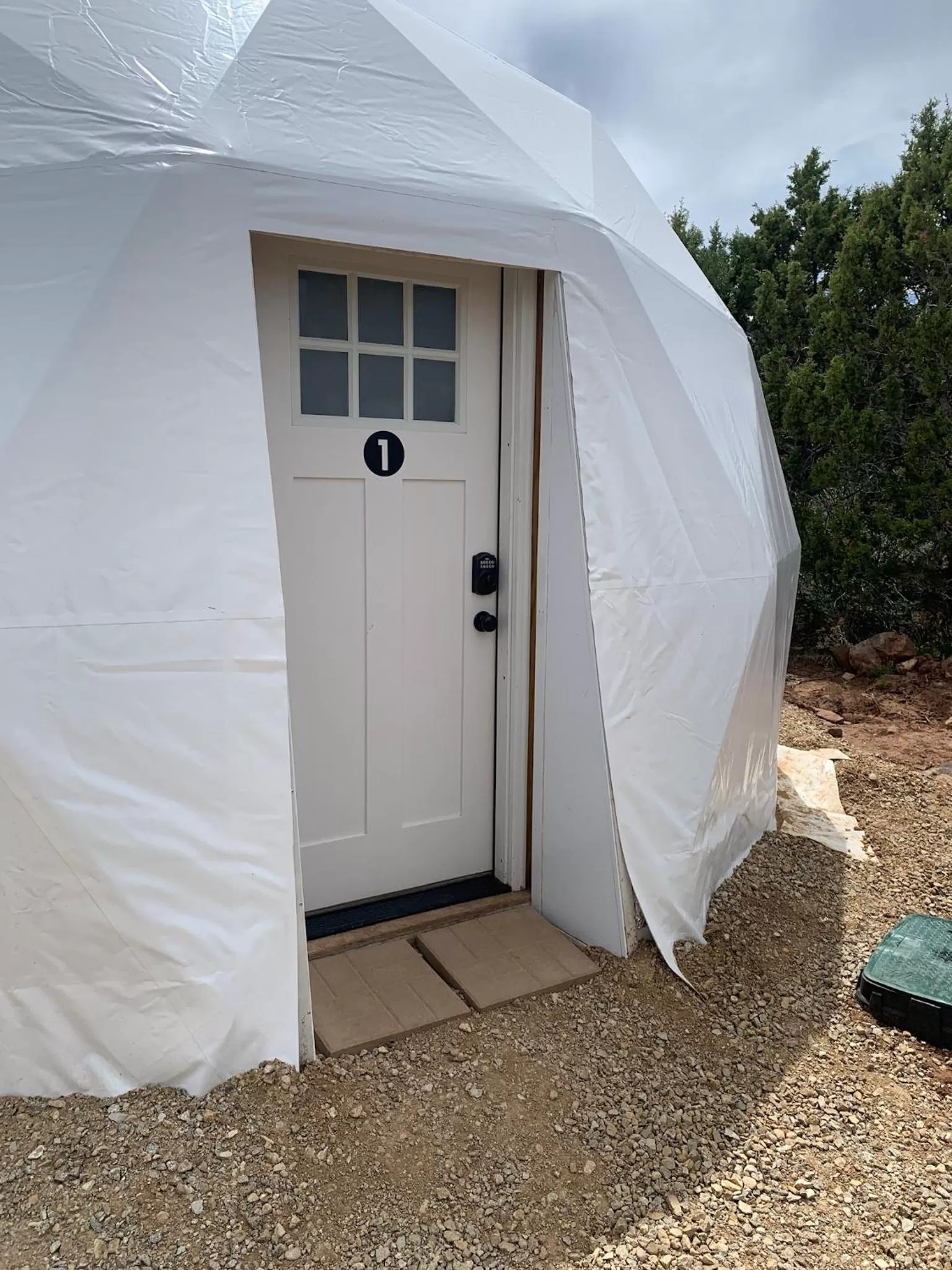 Facade/entrance in Blue Mountain Domes - The WOW Experience