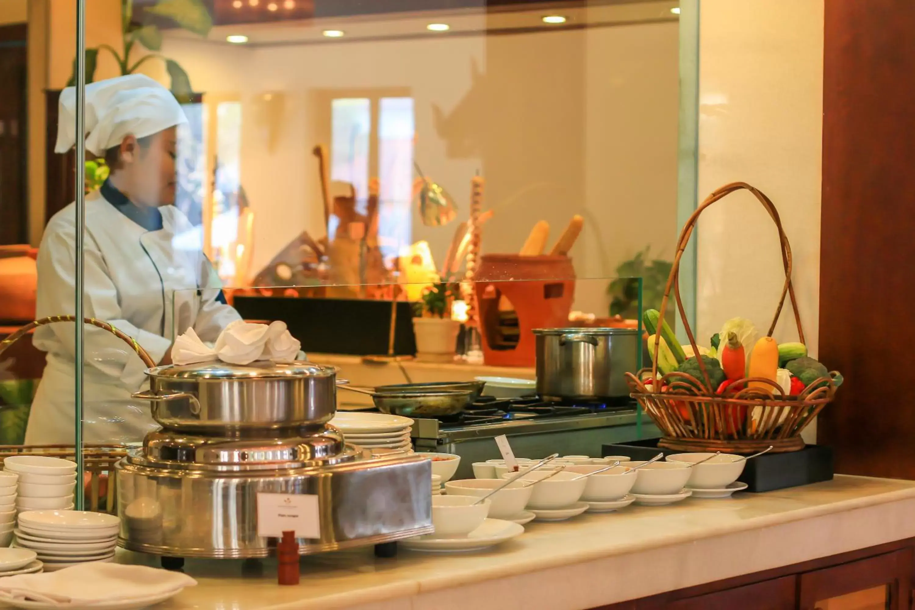 Restaurant/places to eat in Lotus Blanc Resort Restaurant/places to eat in Lotus Blanc Resort