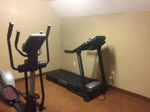 Fitness centre/facilities, Fitness Center/Facilities in Americas Best Value Inn Caldwell
