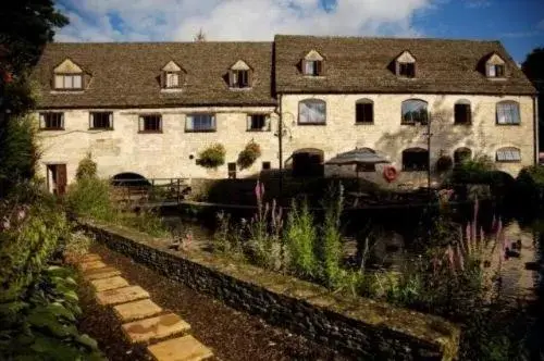 Facade/entrance, Property Building in Egypt Mill Hotel and Restaurant