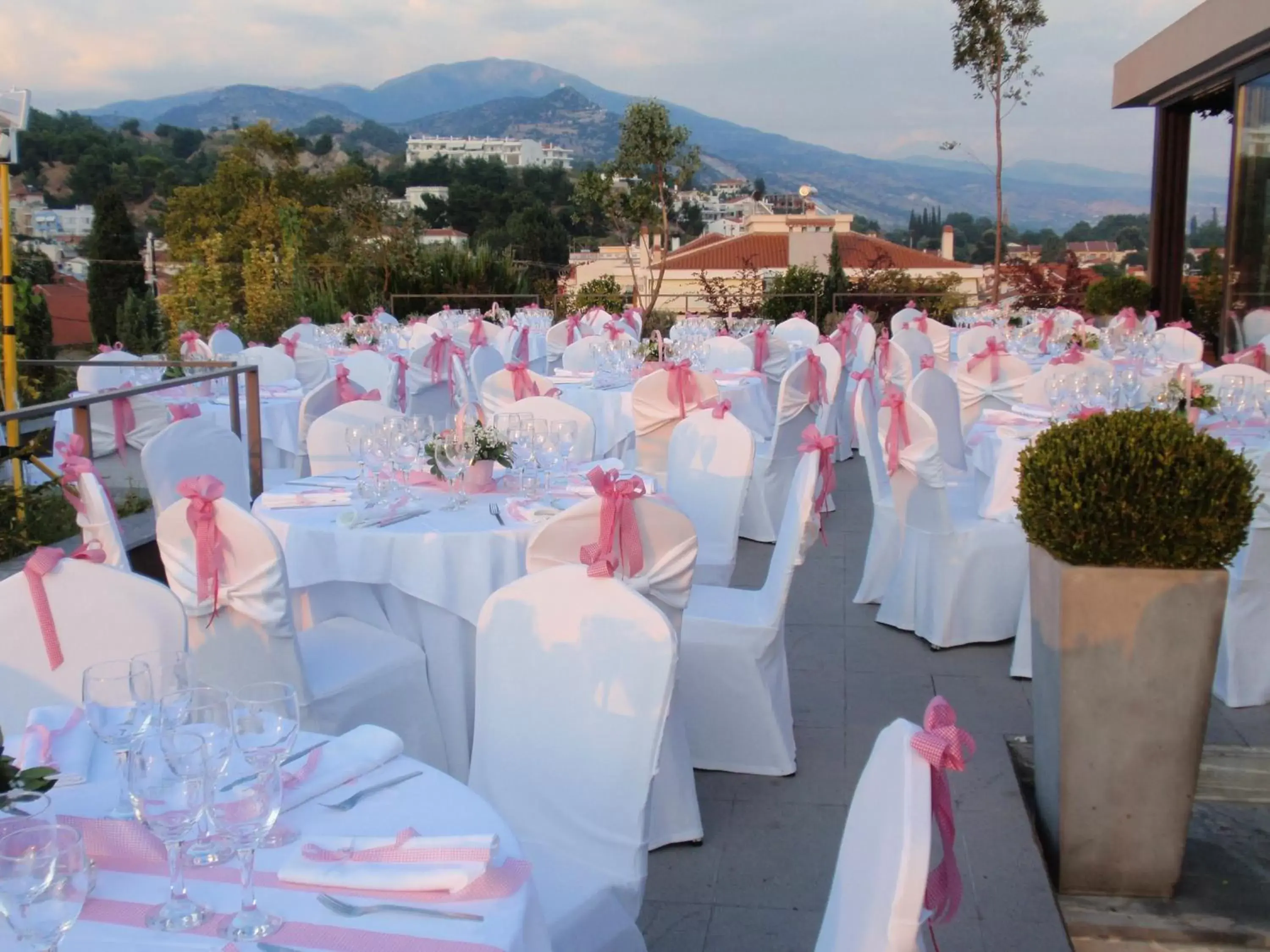 Banquet/Function facilities, Banquet Facilities in Philippos Xenia Hotel