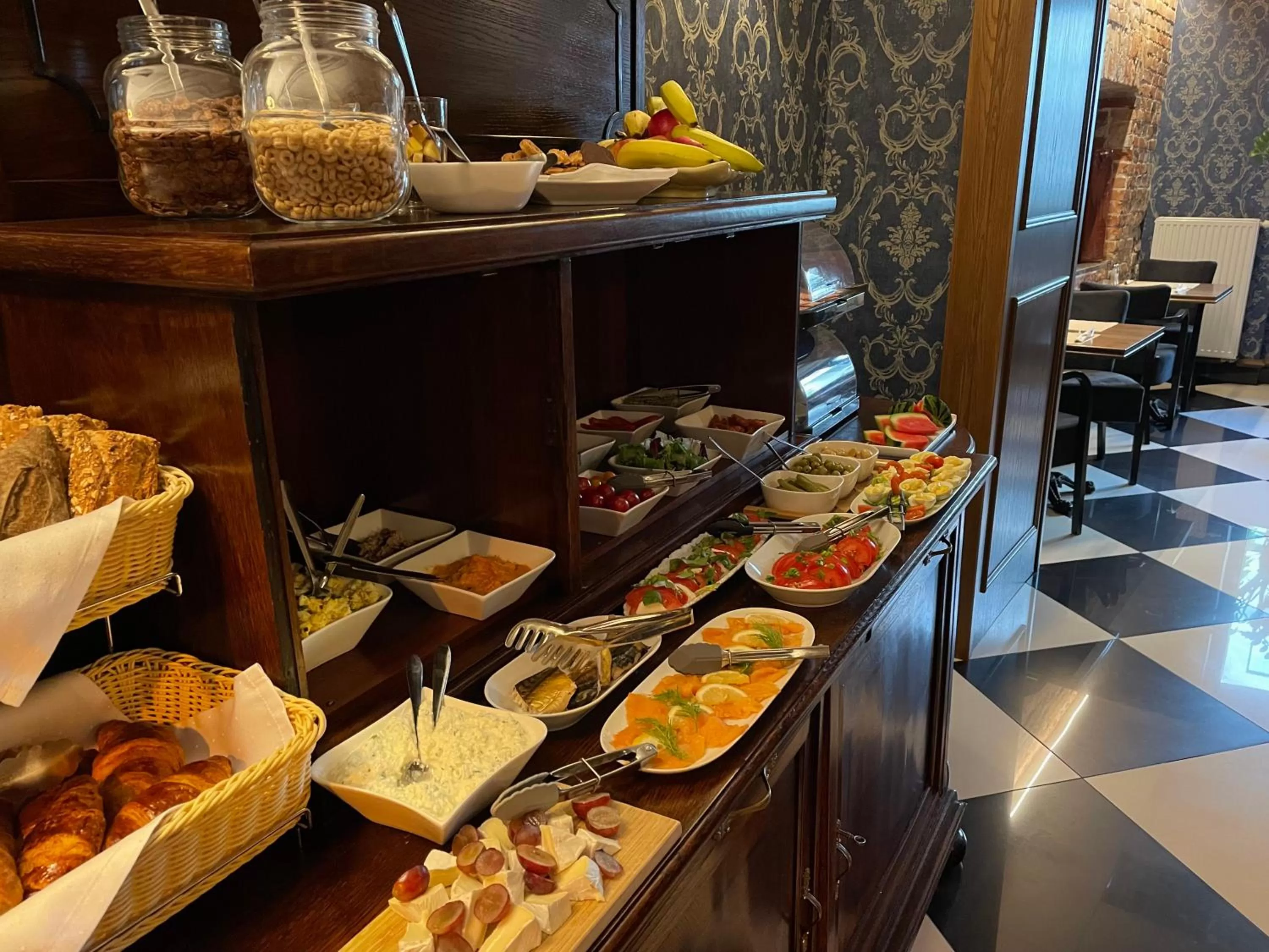 Breakfast in SleepWalker Boutique Suites