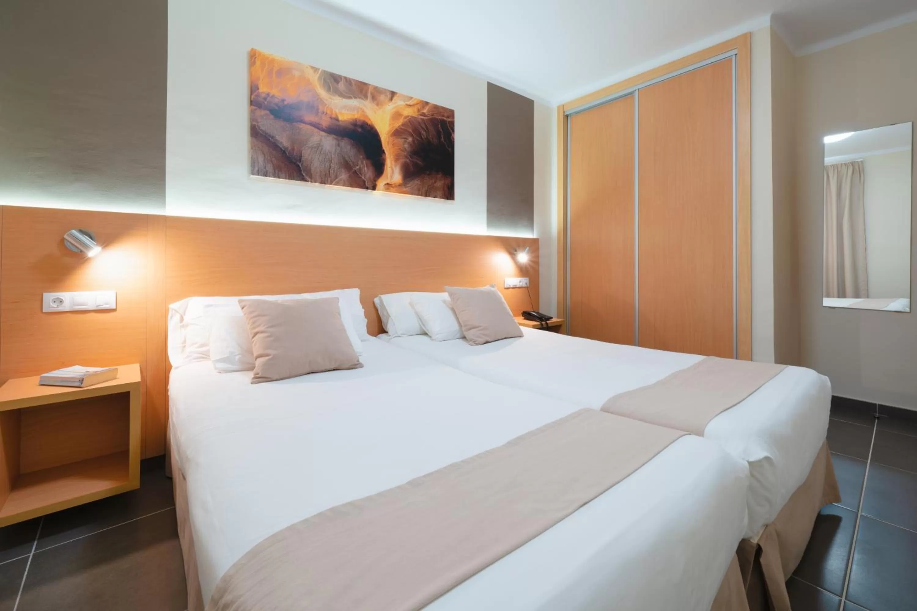 Bedroom, Bed in Hotel Siroco - Adults Only 18