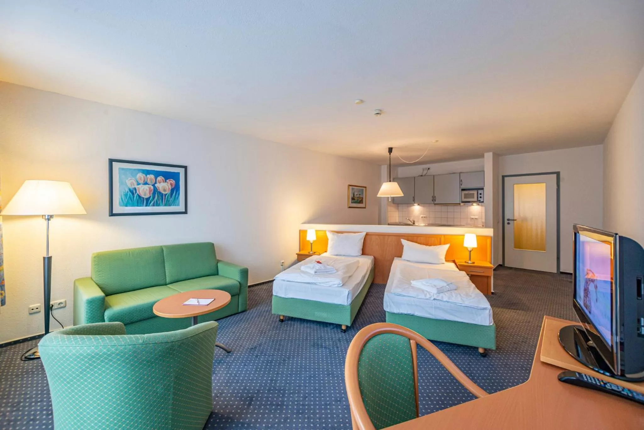 Photo of the whole room, Bed in Hotel Rostock West im "Kritzmow Park"