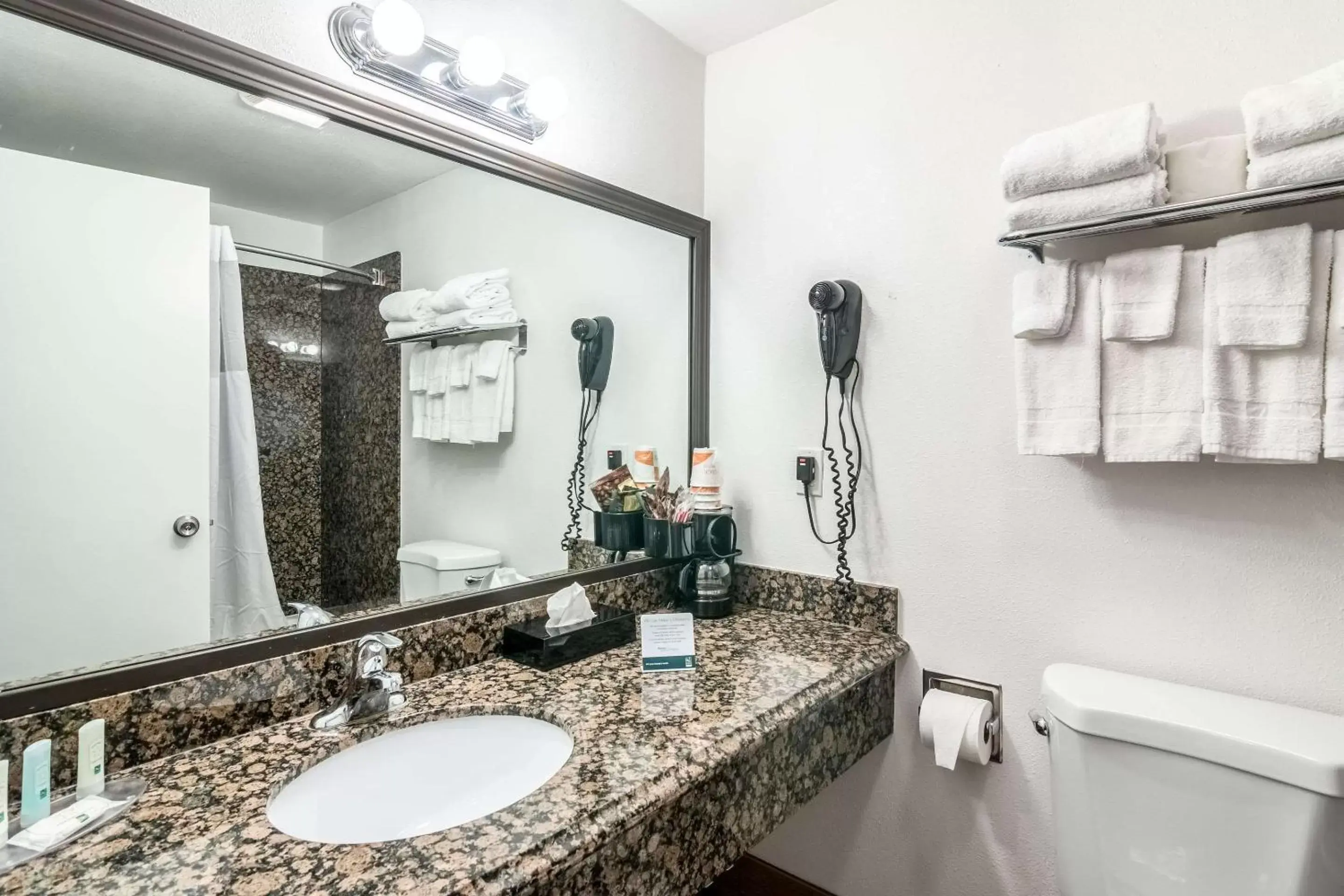 Photo of the whole room, Bathroom in Quality Inn & Suites near Downtown Bakersfield