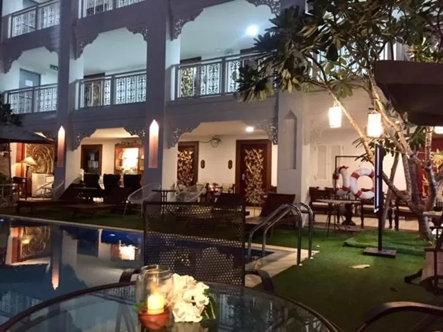 White Boutique Hotel and Spa