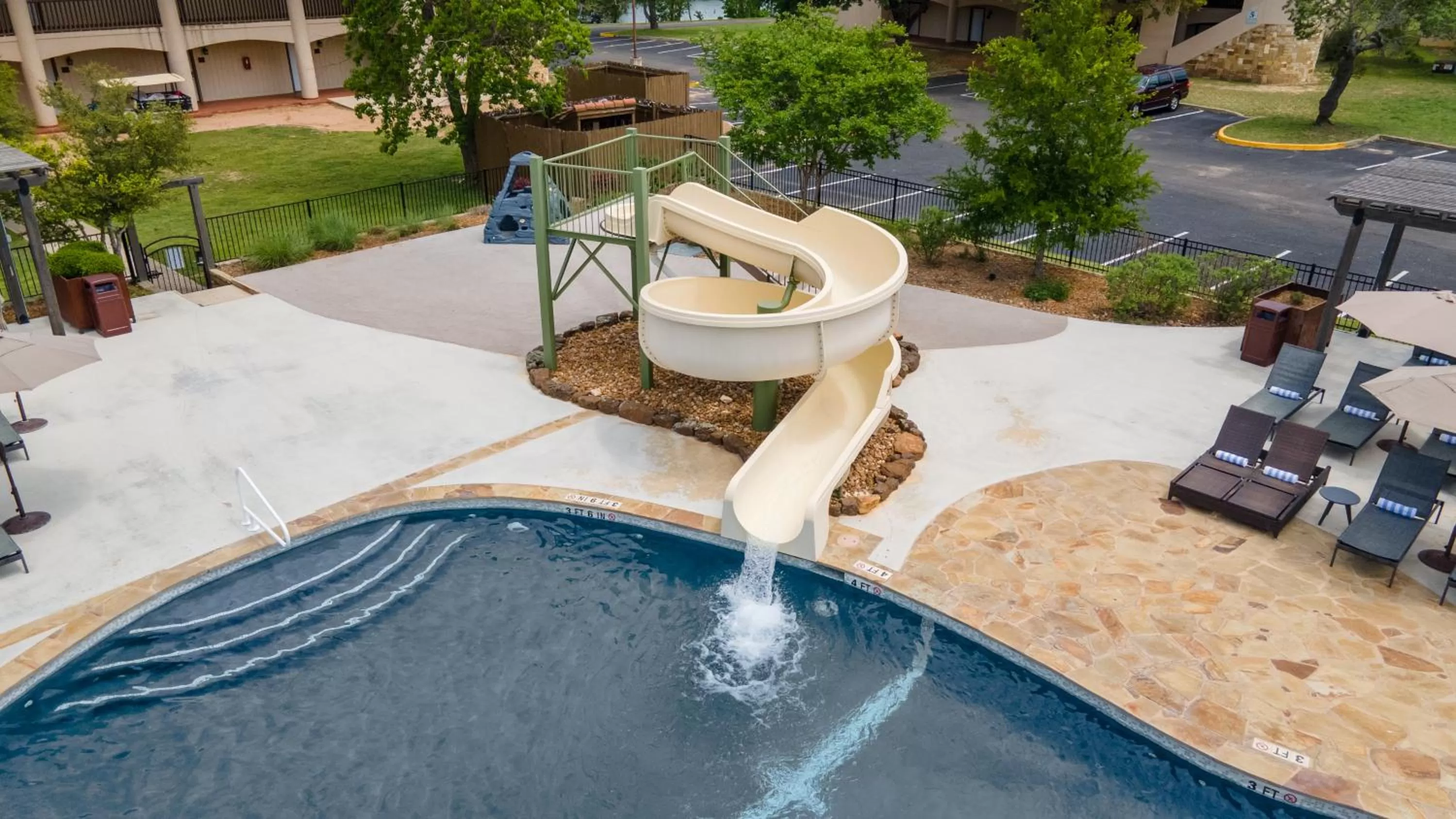 Swimming pool in Tapatio Springs Hill Country Resort