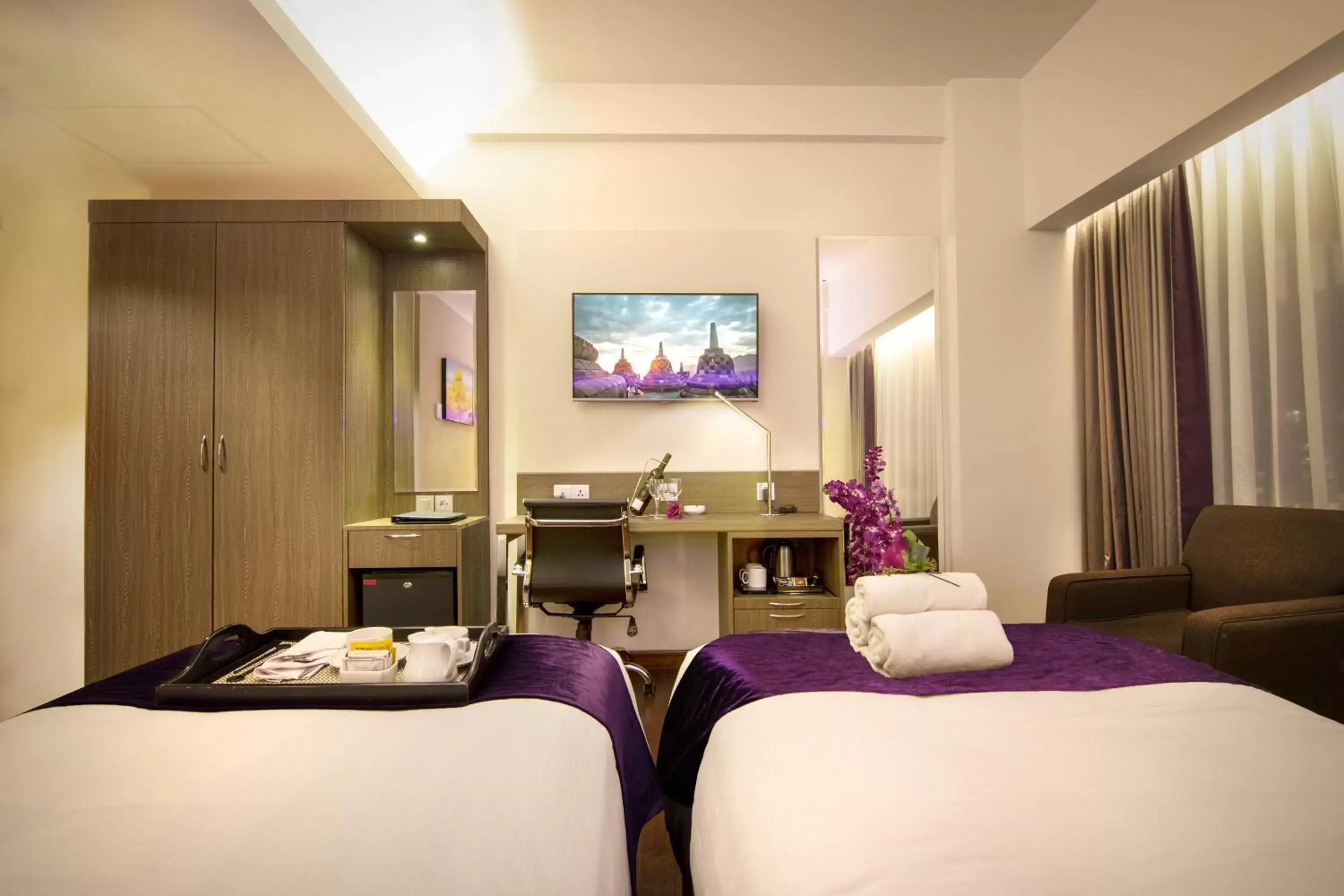 Bed in Satoria Hotel Yogyakarta - CHSE Certified