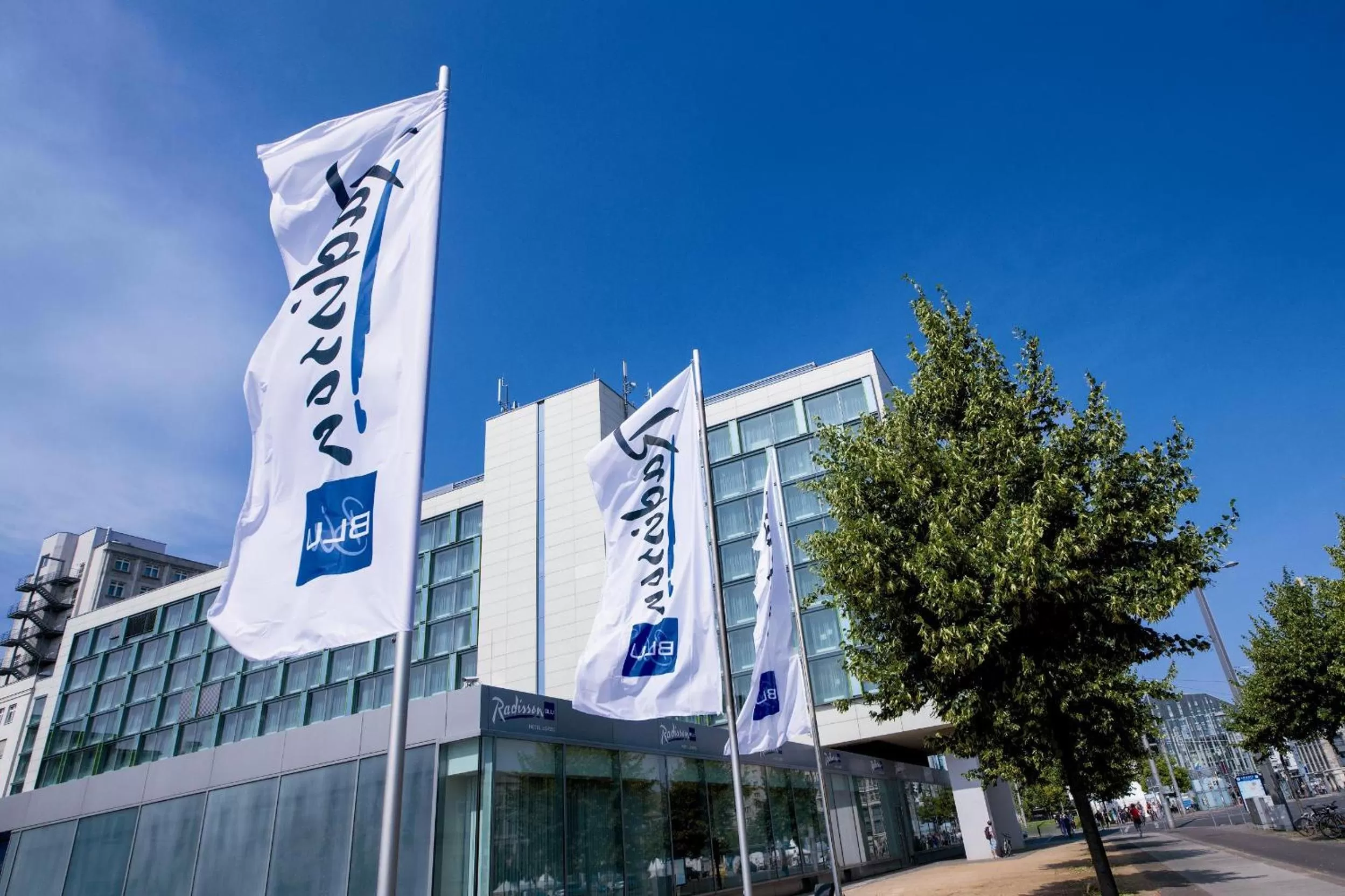 Facade/entrance in Radisson Blu Hotel Leipzig