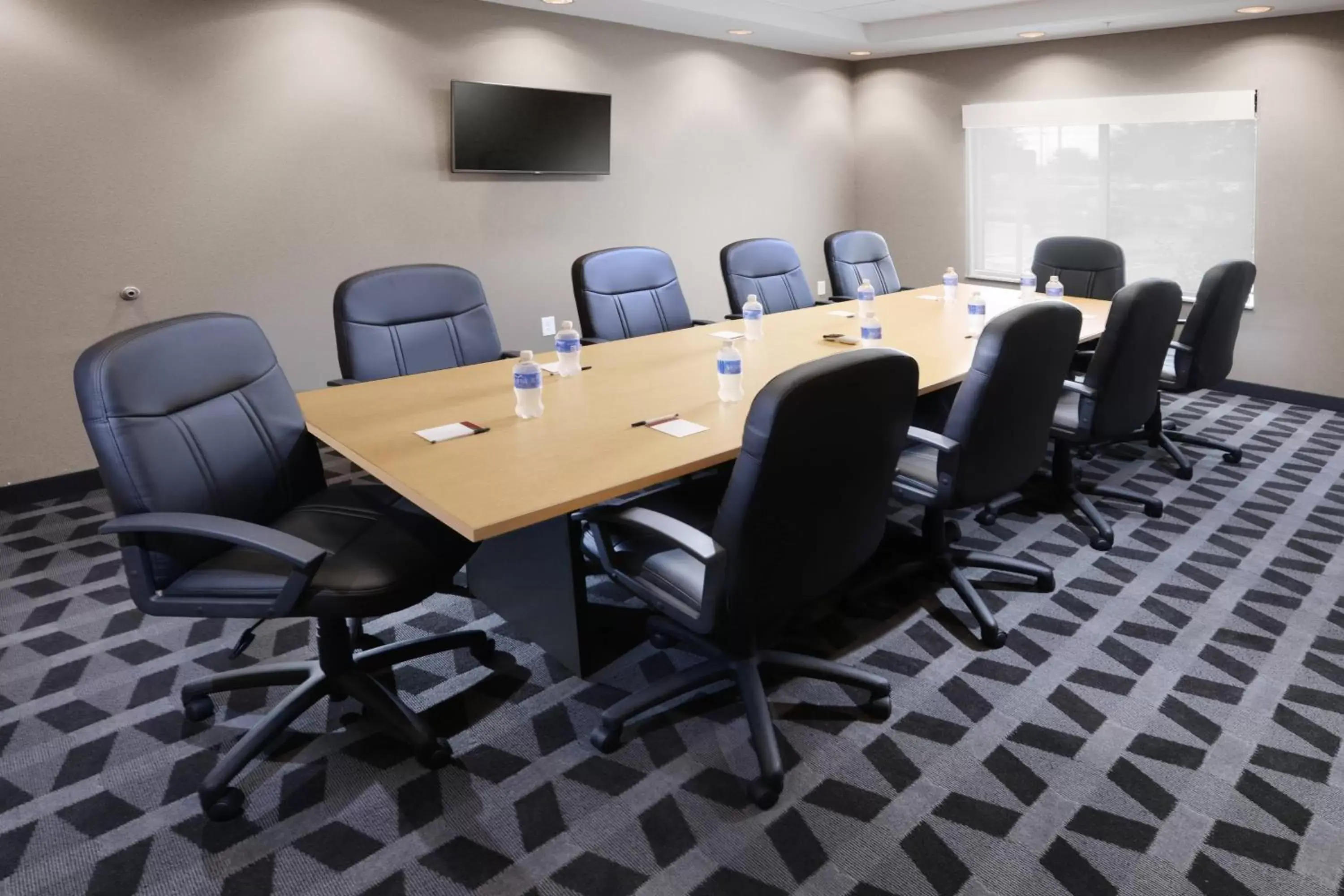 Meeting/conference room in TownePlace Suites by Marriott Houston Westchase